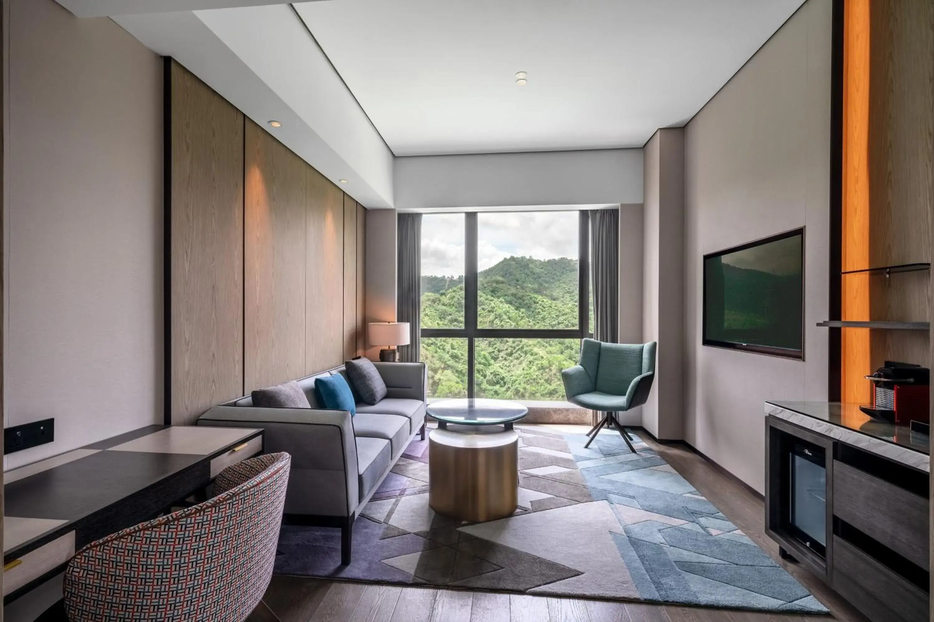 Photo of the whole room, Seating Area in The G Shenzhen, A Tribute Portfolio Hotel