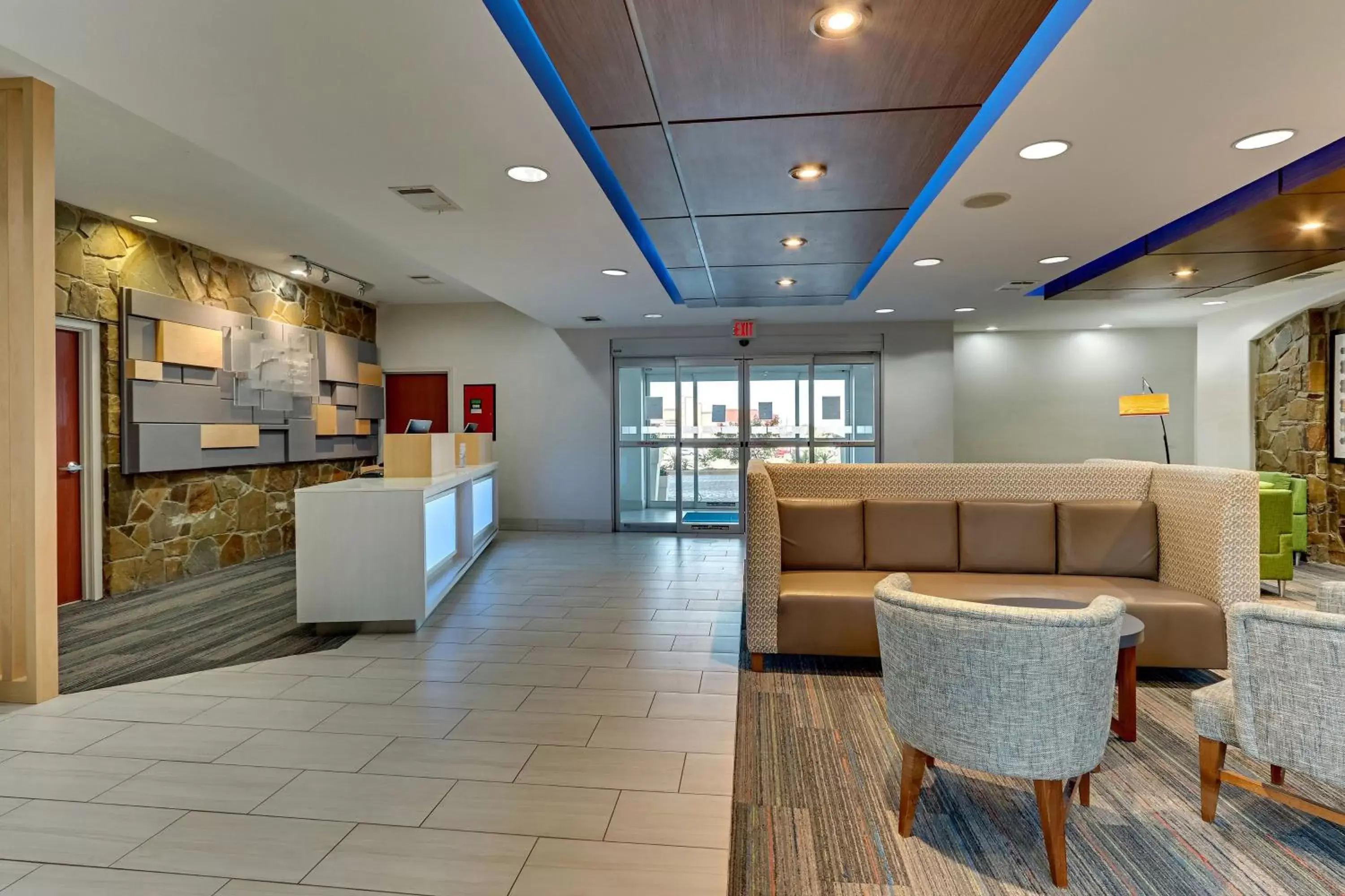Property building, Lobby/Reception in Holiday Inn Express Hotel and Suites Weatherford, an IHG Hotel