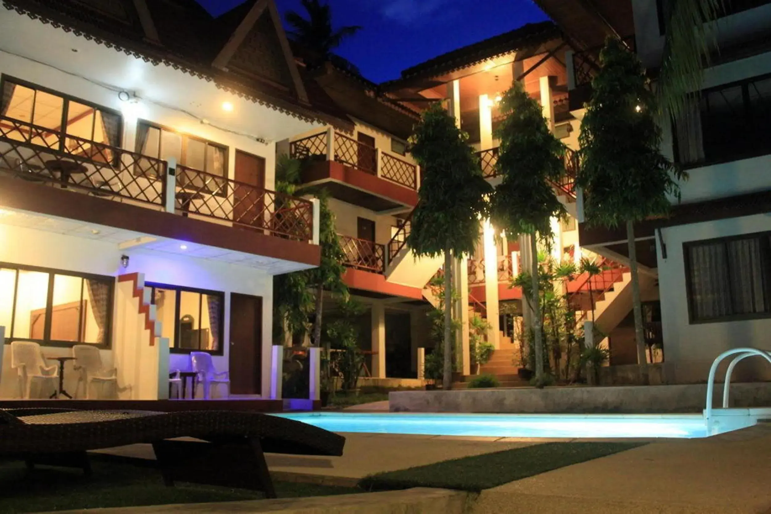 Swimming pool, Property Building in Chaweng Noi Resort