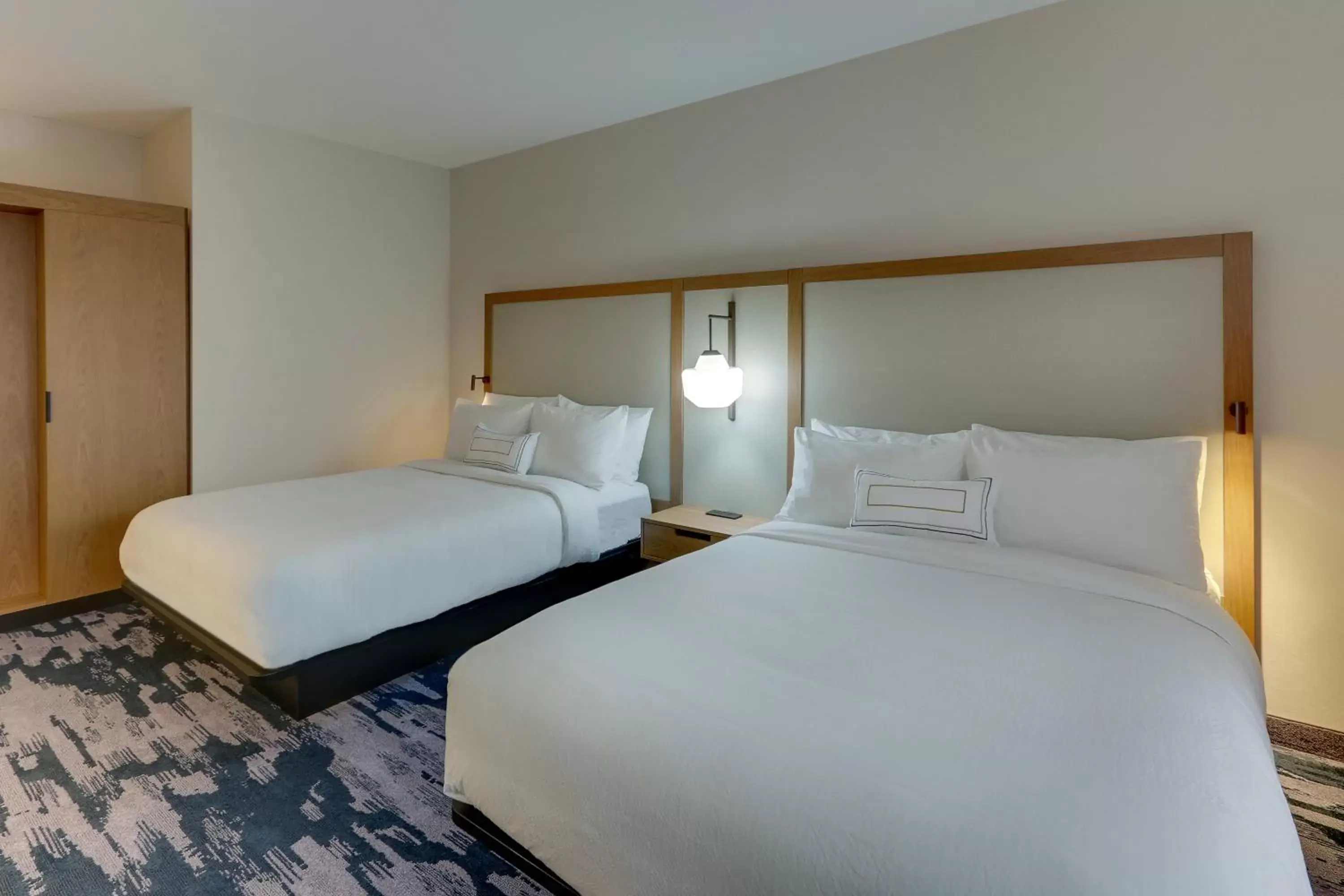 Bedroom, Bed in Fairfield Inn & Suites by Marriott Asheville Weaverville