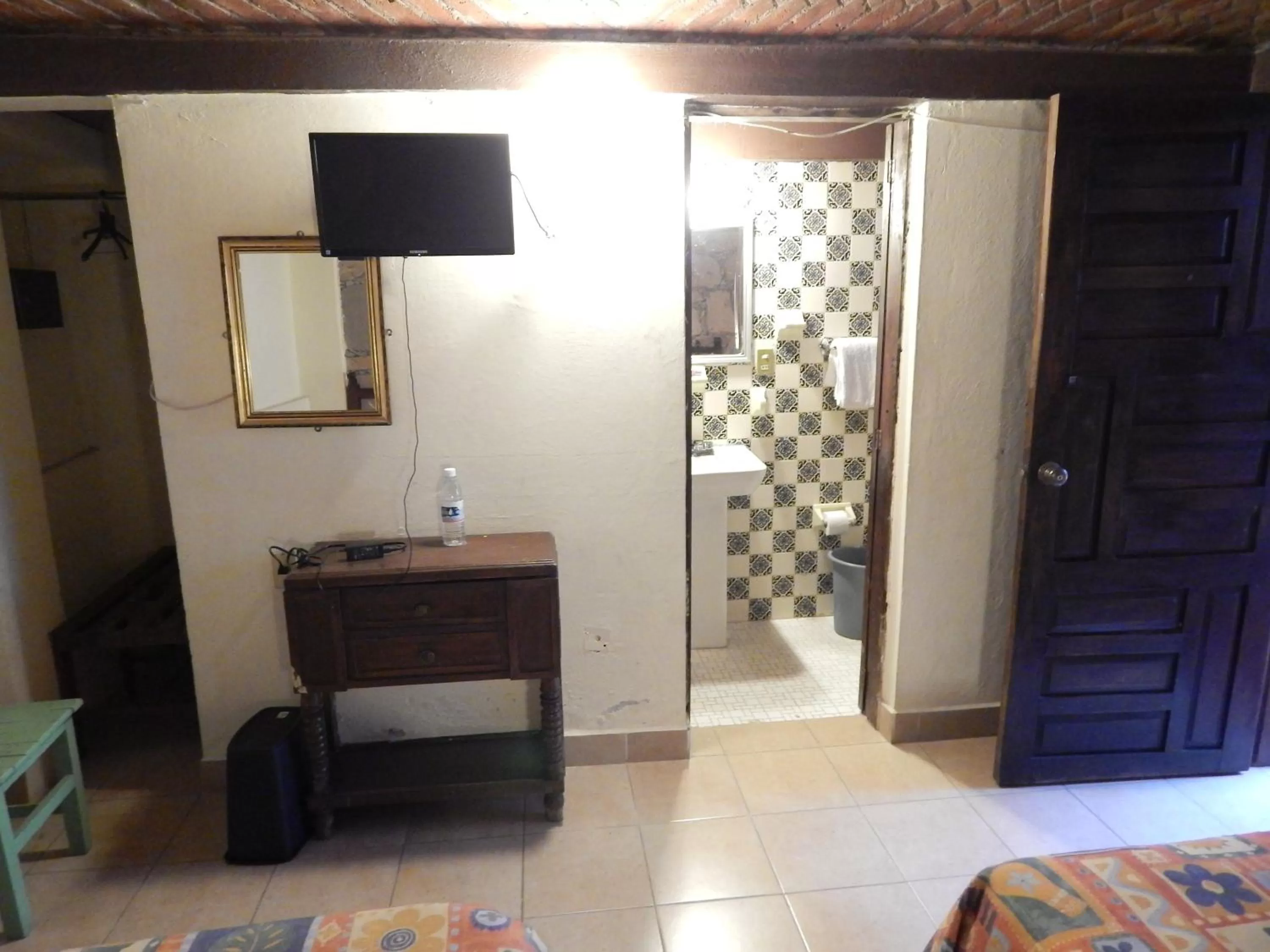 Bed in Hotel Molino del Rey