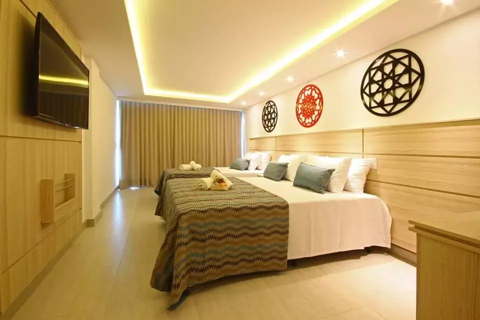 Photo of the whole room, Bed in Paradiso Peró Praia Hotel