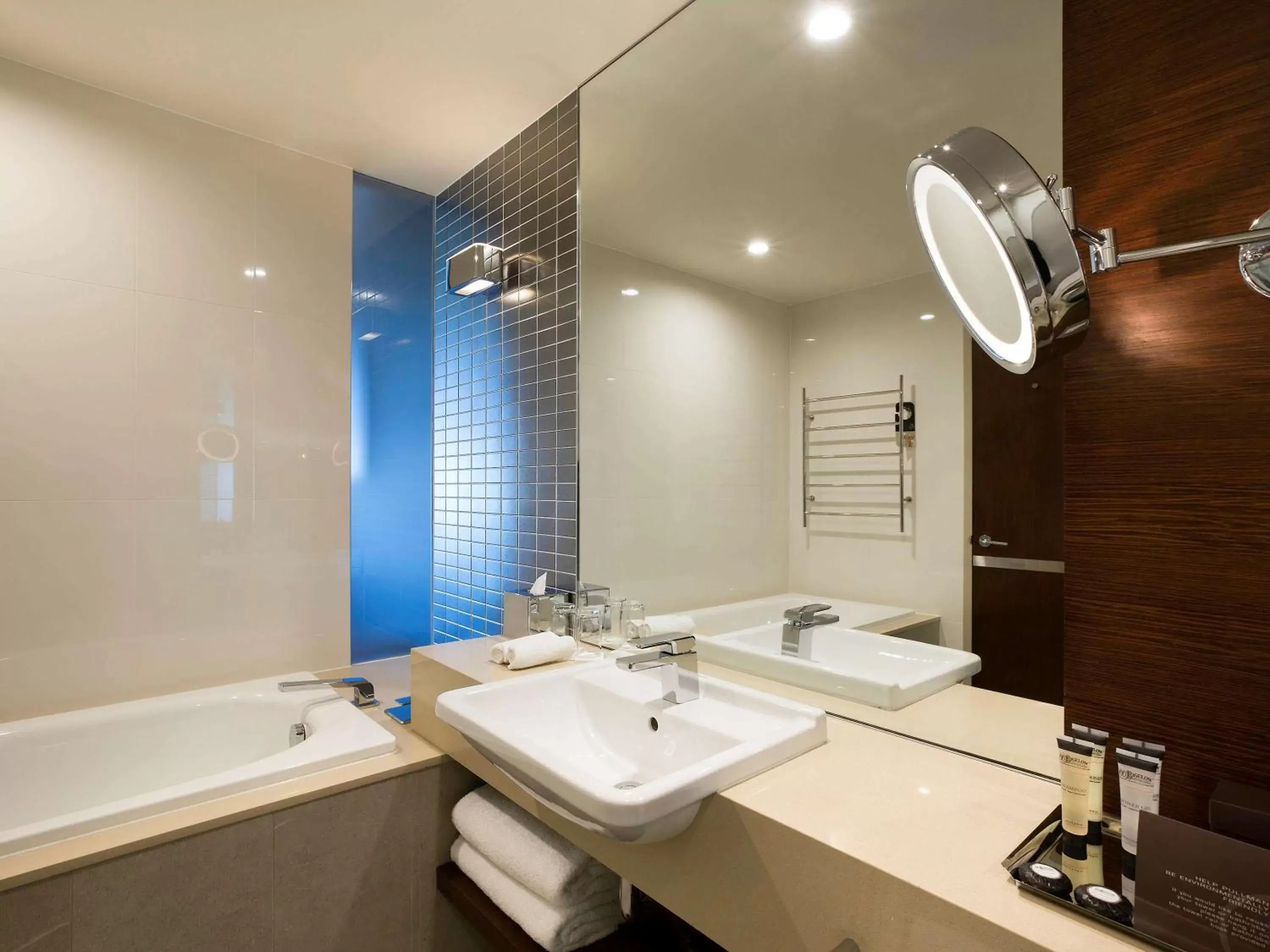 Photo of the whole room, Bathroom in Pullman at Sydney Olympic Park Hotel