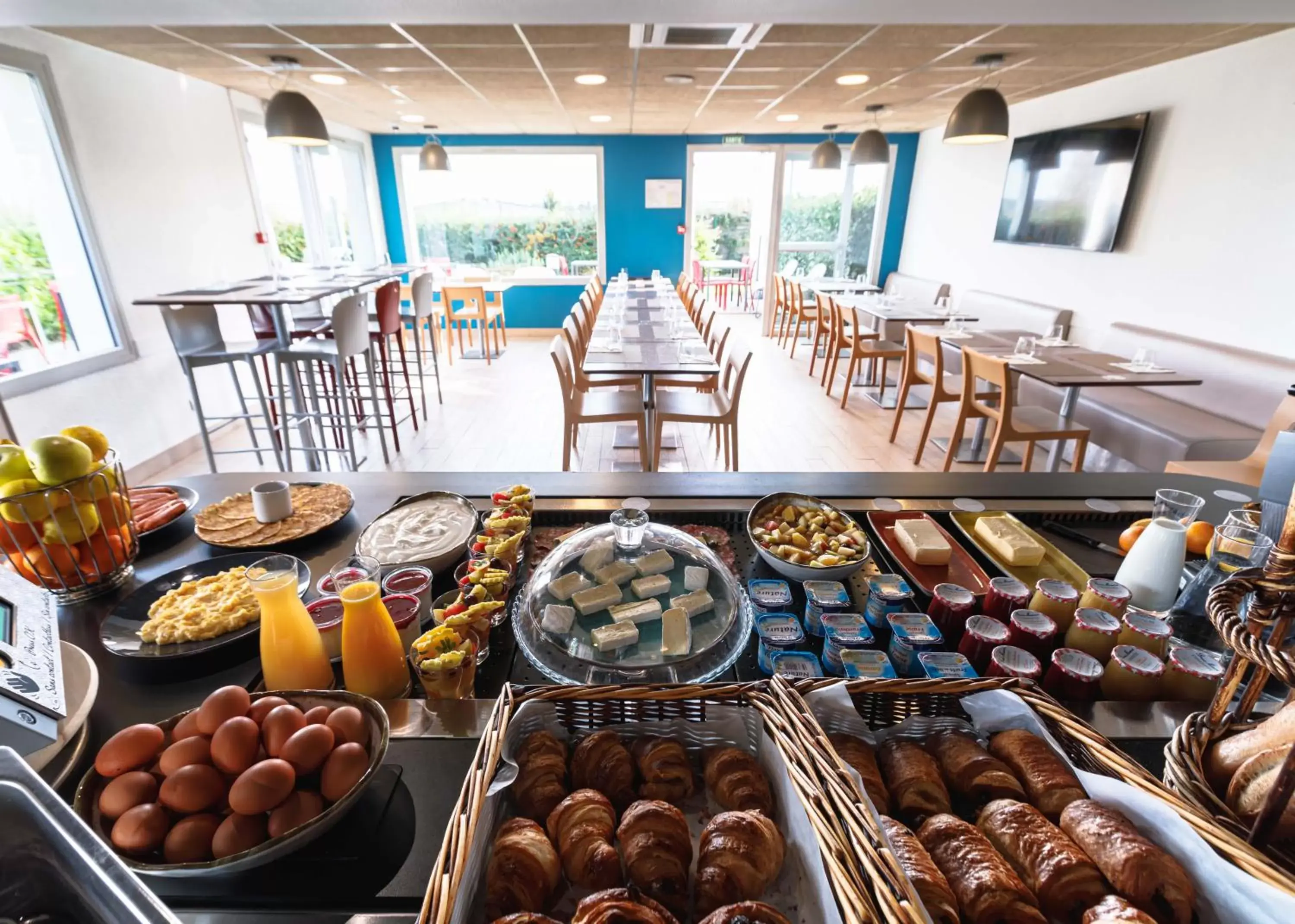 Buffet breakfast in Campanile Lyon Bron Eurexpo Buffet breakfast in Campanile Lyon Bron Eurexpo