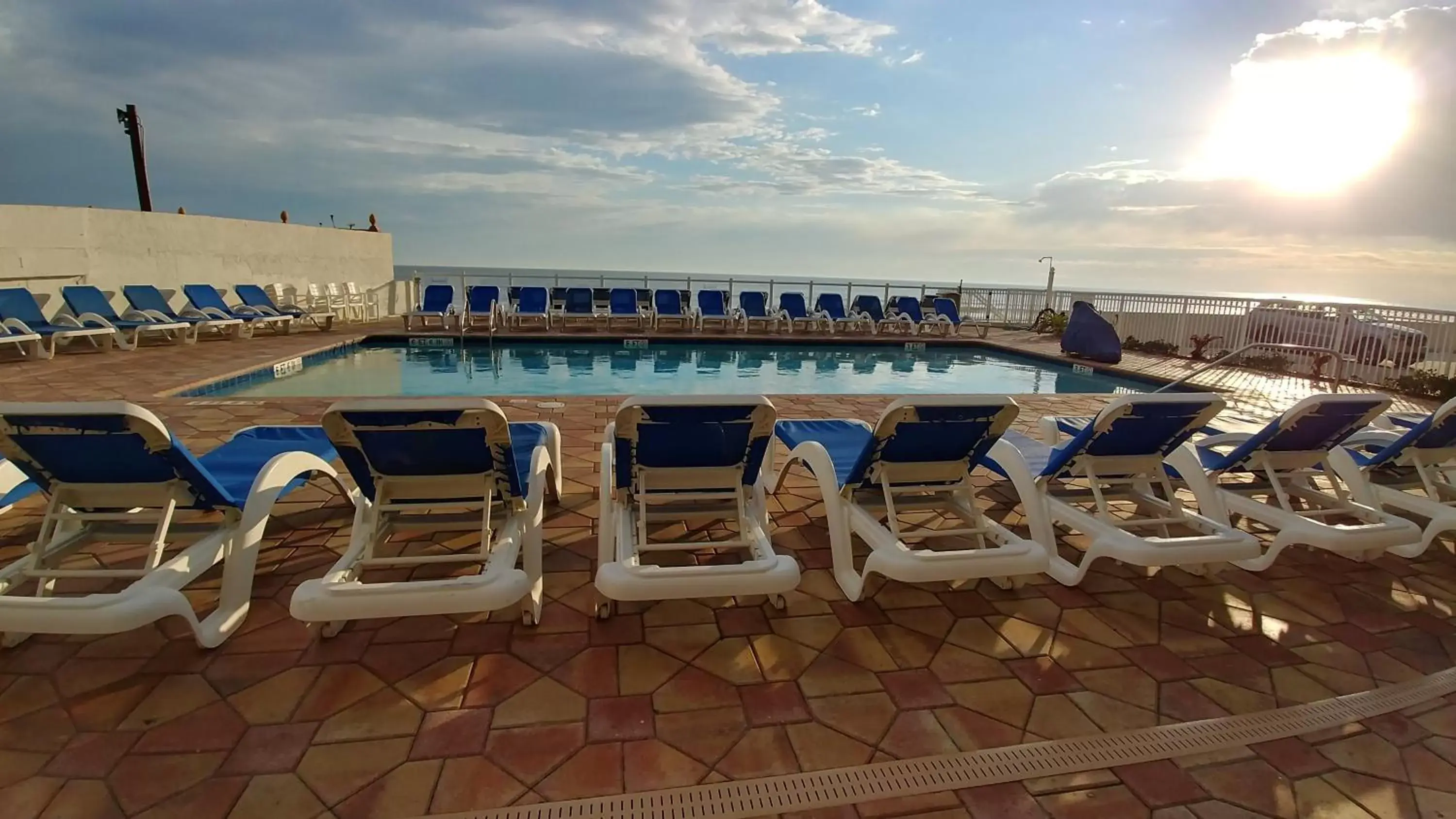 Swimming Pool in Tropical Winds Resort Hotel