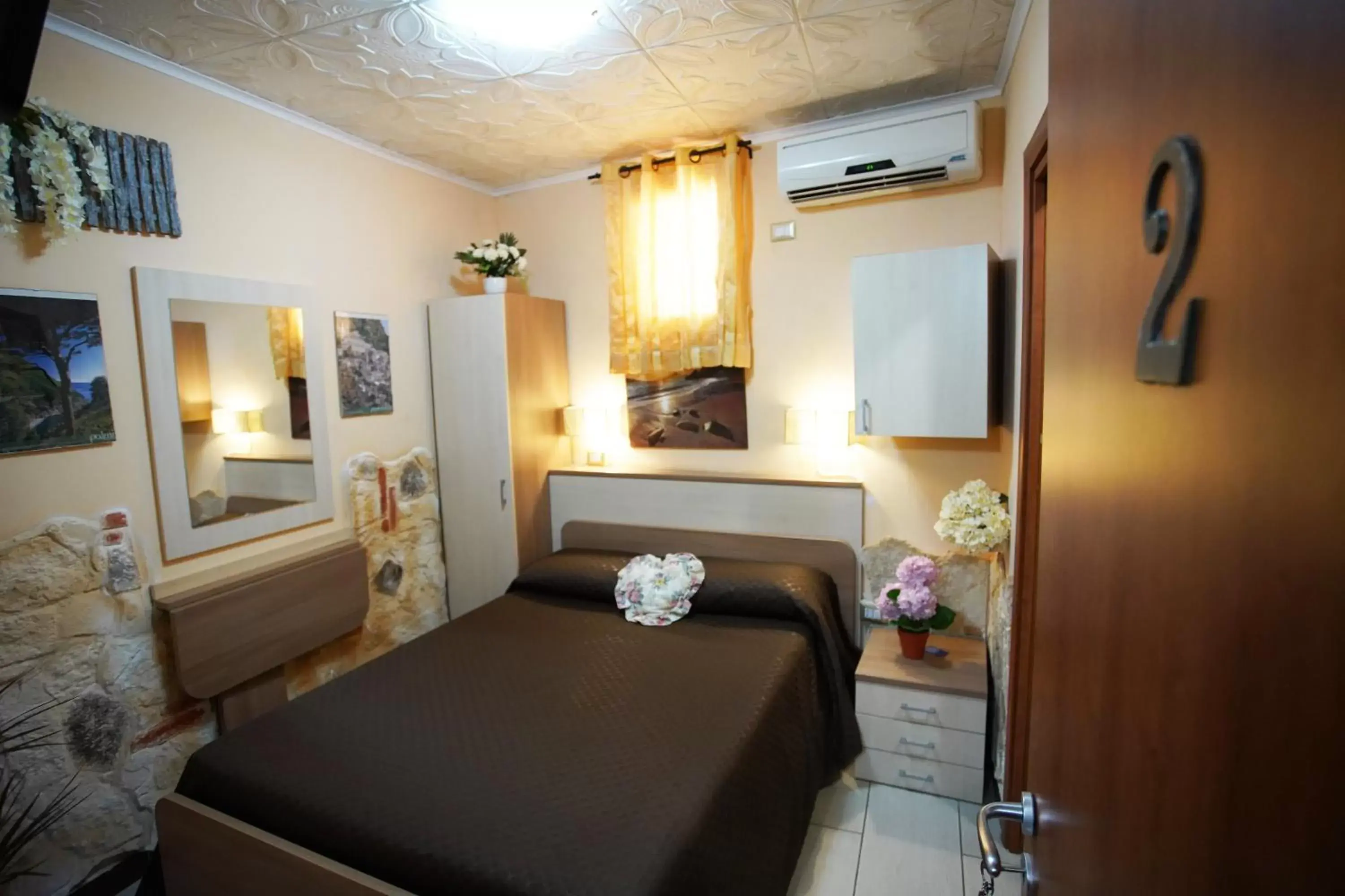 Double Room - single occupancy in Golden Dreams B&B Double Room - single occupancy in Golden Dreams B&B