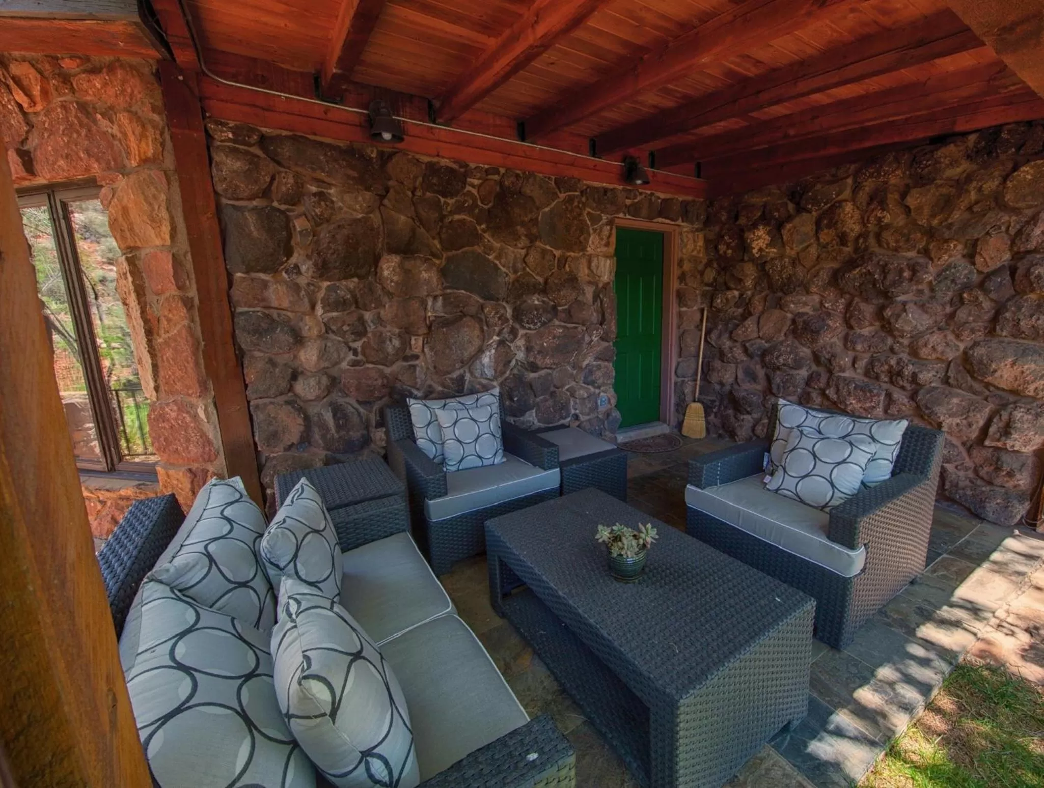 Balcony/Terrace, Seating Area in Flanigan`s Resort and Spa