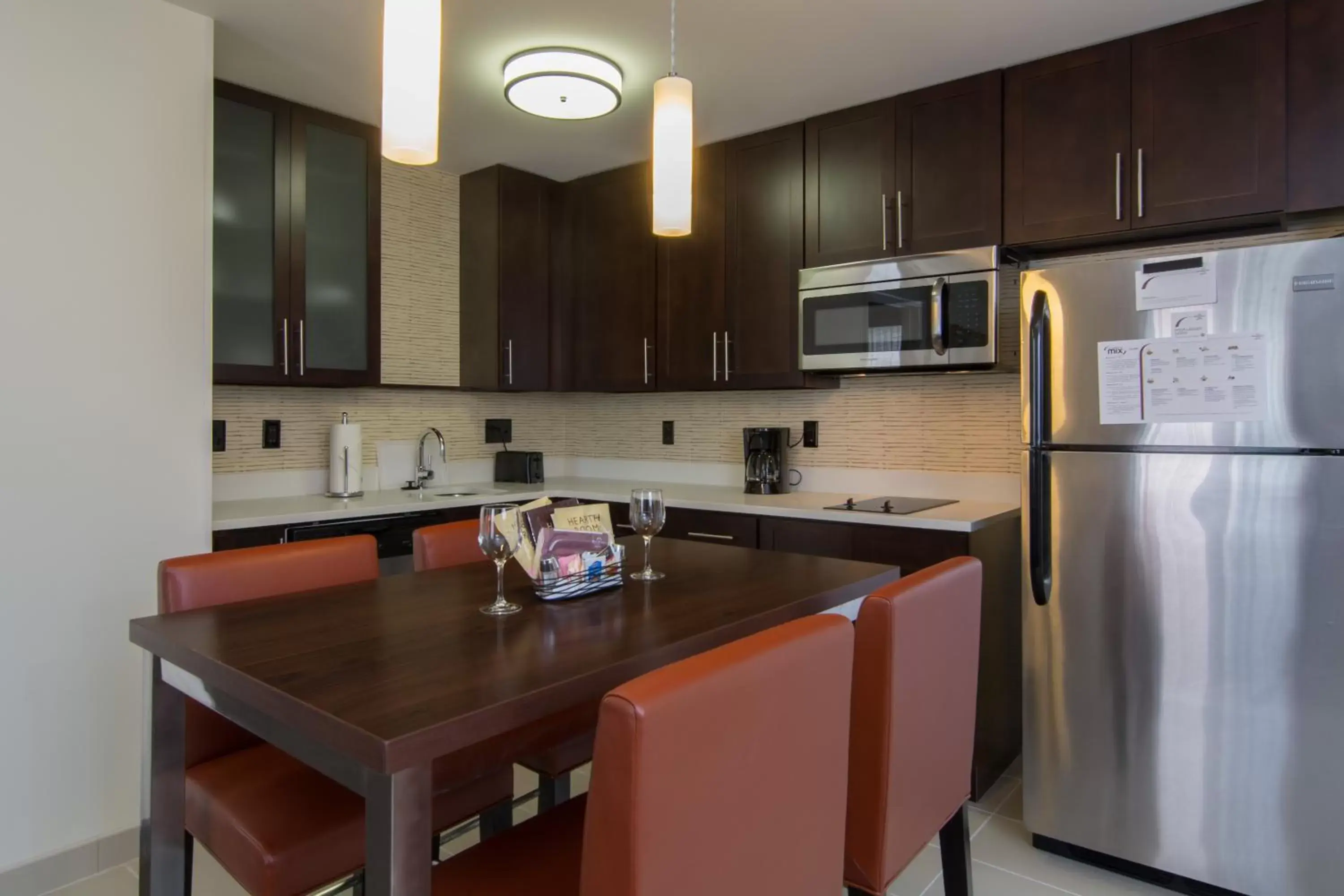 Kitchen or kitchenette, Kitchen/Kitchenette in Residence Inn Raleigh-Durham Airport/Brier Creek