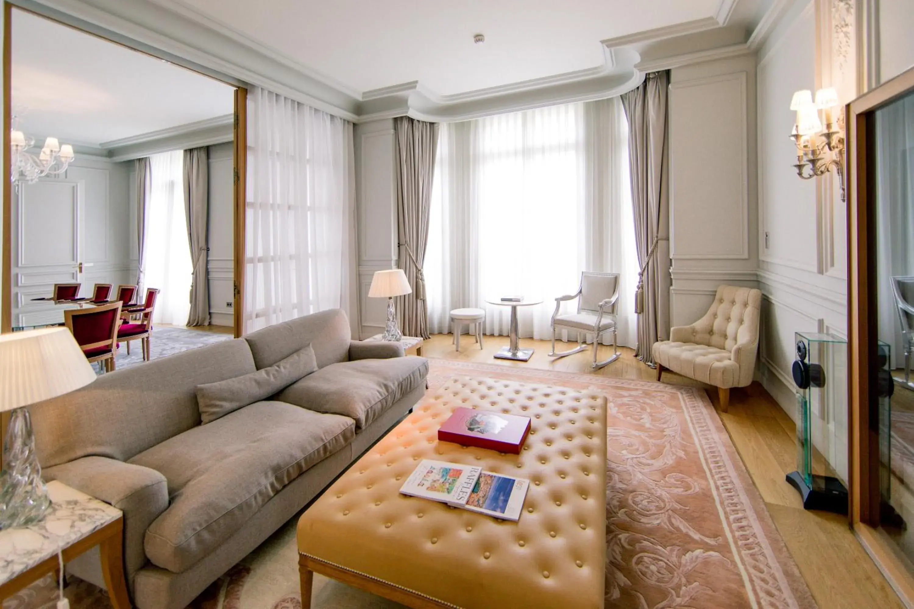 Seating Area in Le Royal Monceau Hotel Raffles Paris