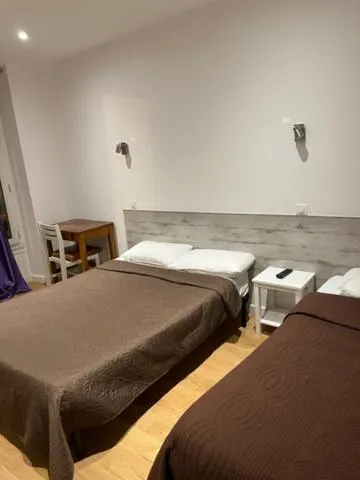 Bedroom, Bed in Hotel Luna Park