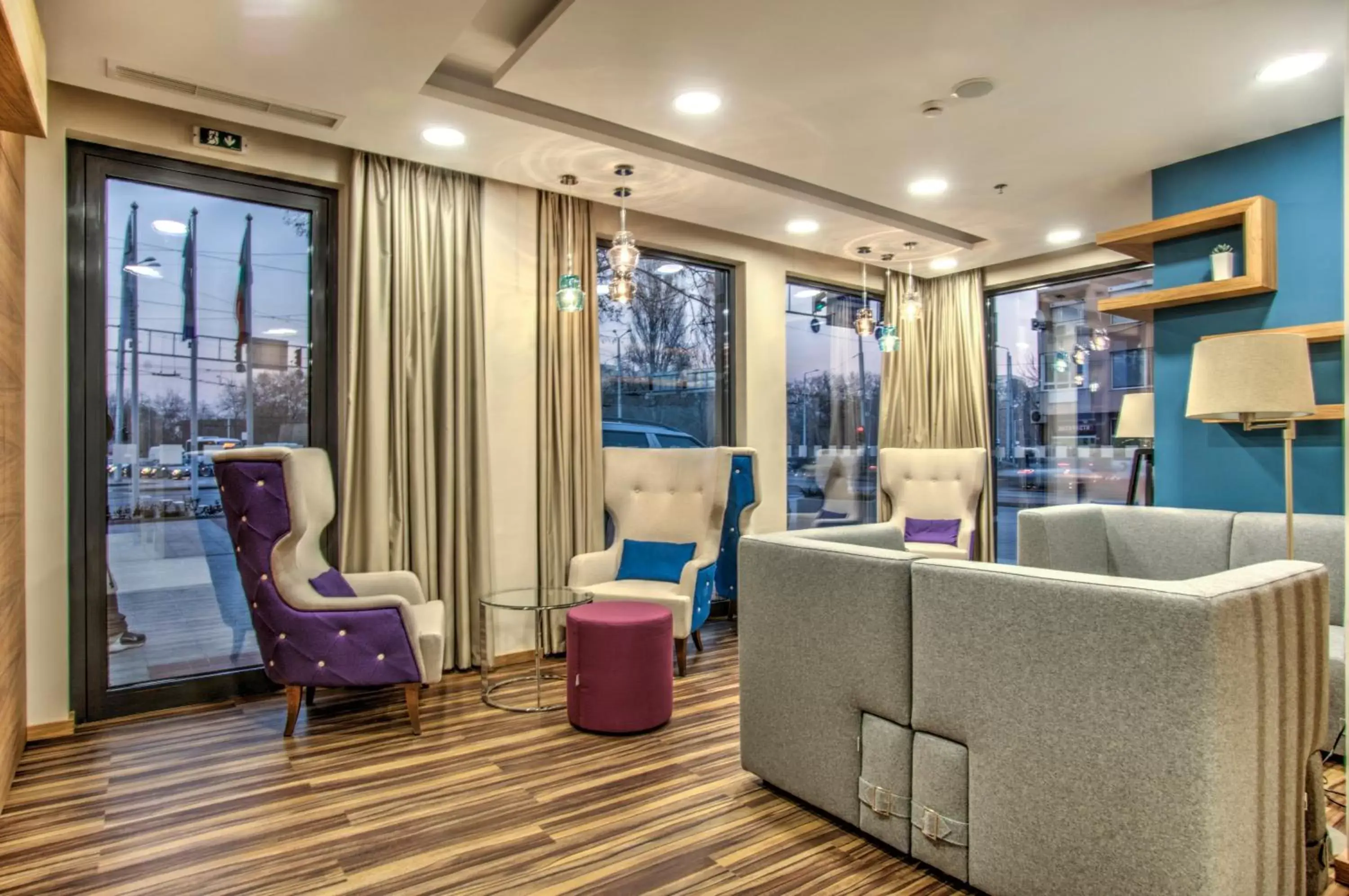 Lobby or reception, Seating Area in Holiday Inn Plovdiv, an IHG Hotel