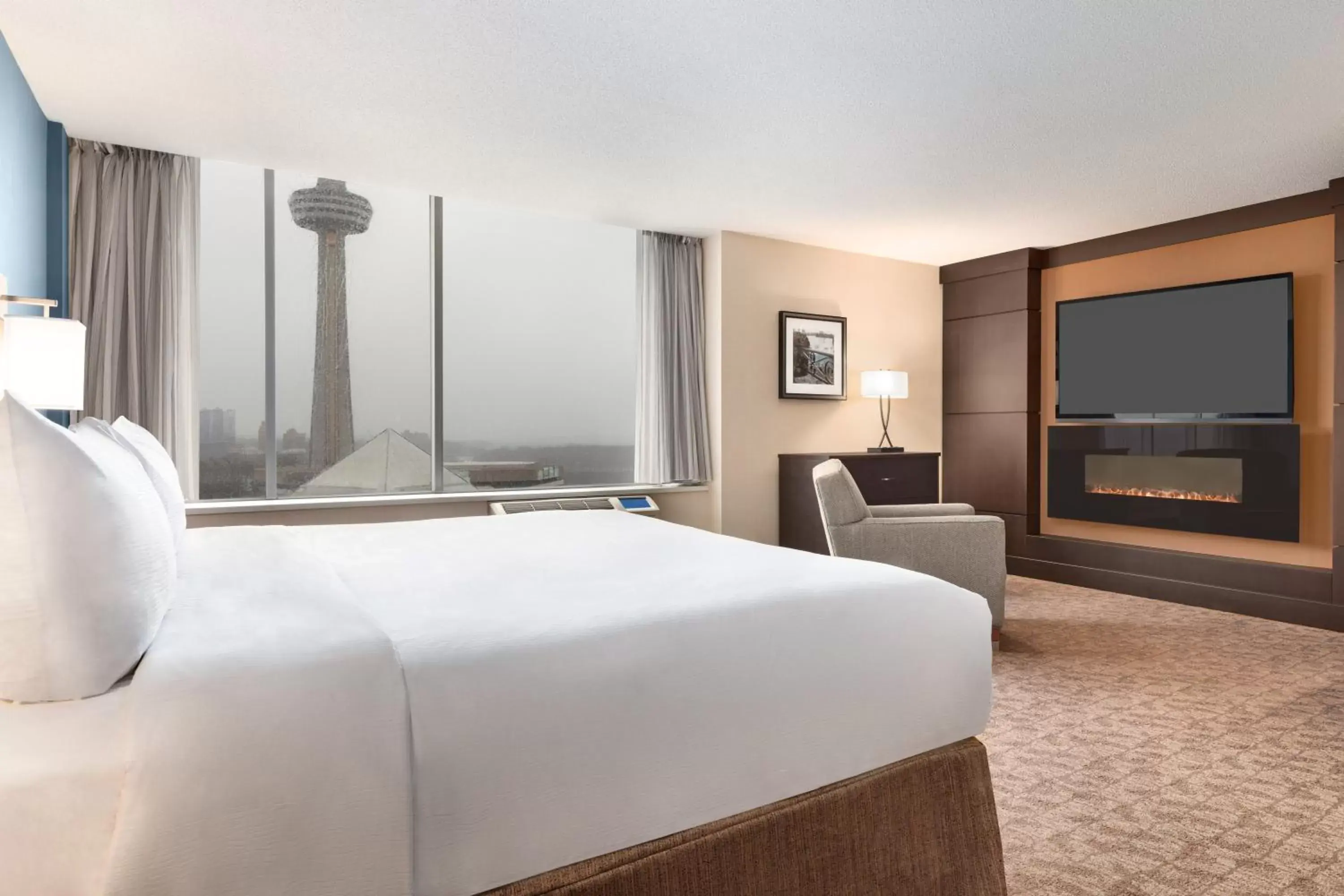 Bed in Wyndham Garden Niagara Falls Fallsview