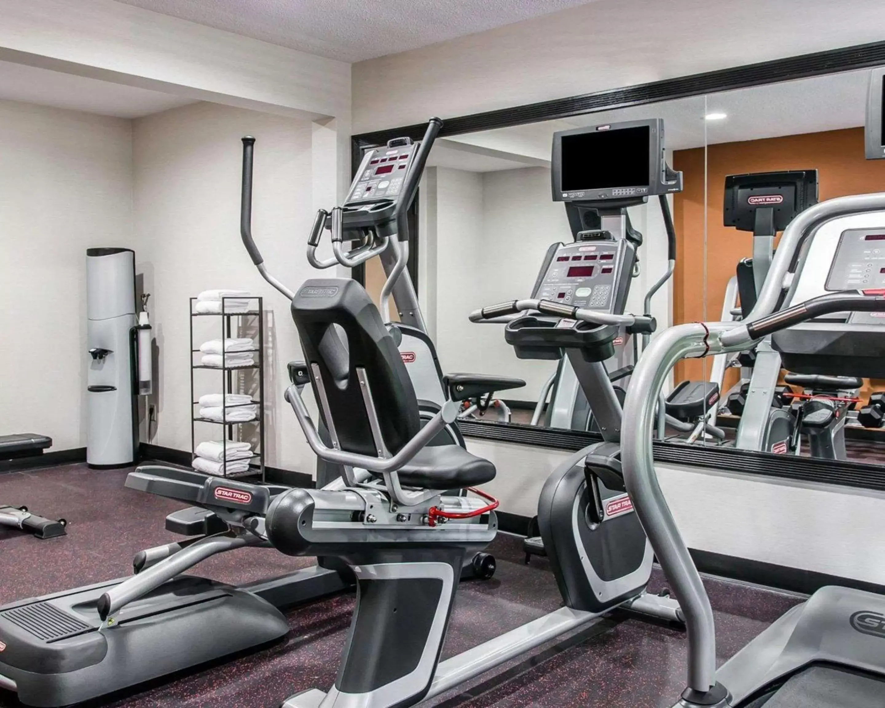 Fitness centre/facilities, Fitness Center/Facilities in Quality Inn & Suites Warren - Detroit