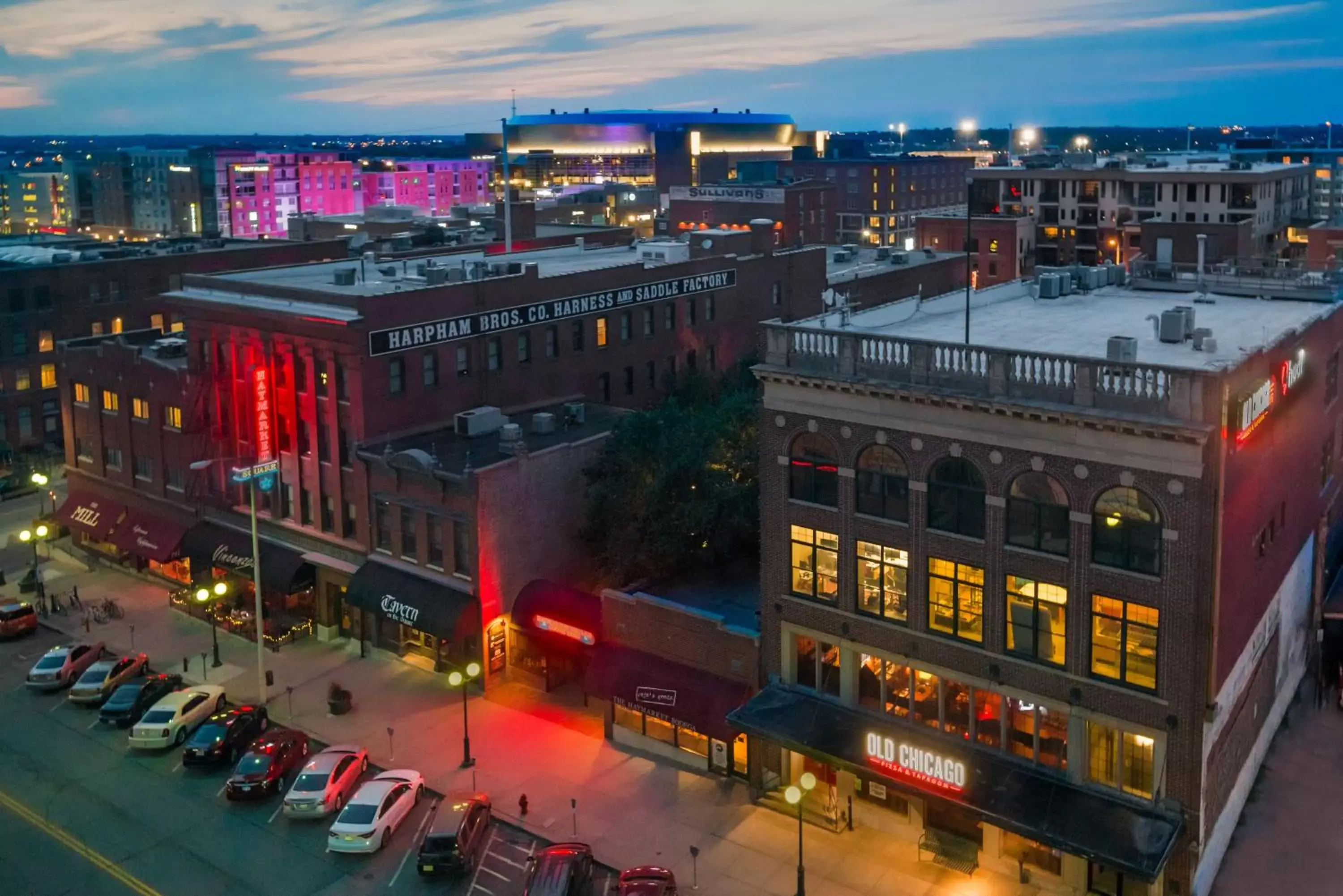 Restaurant/places to eat, Bird's-eye View in Graduate Lincoln