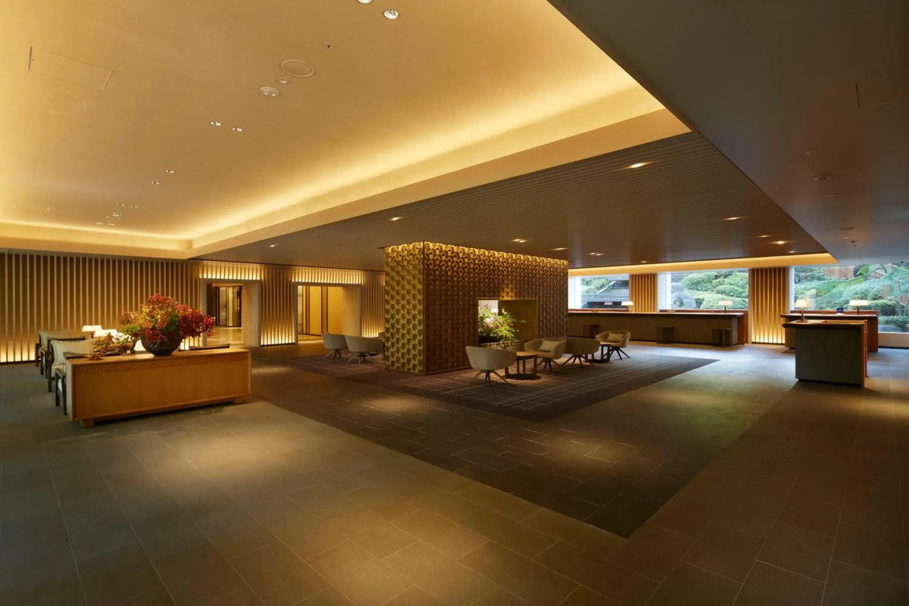 Lobby or reception, Lobby/Reception in The Prince Sakura Tower Tokyo, Autograph Collection