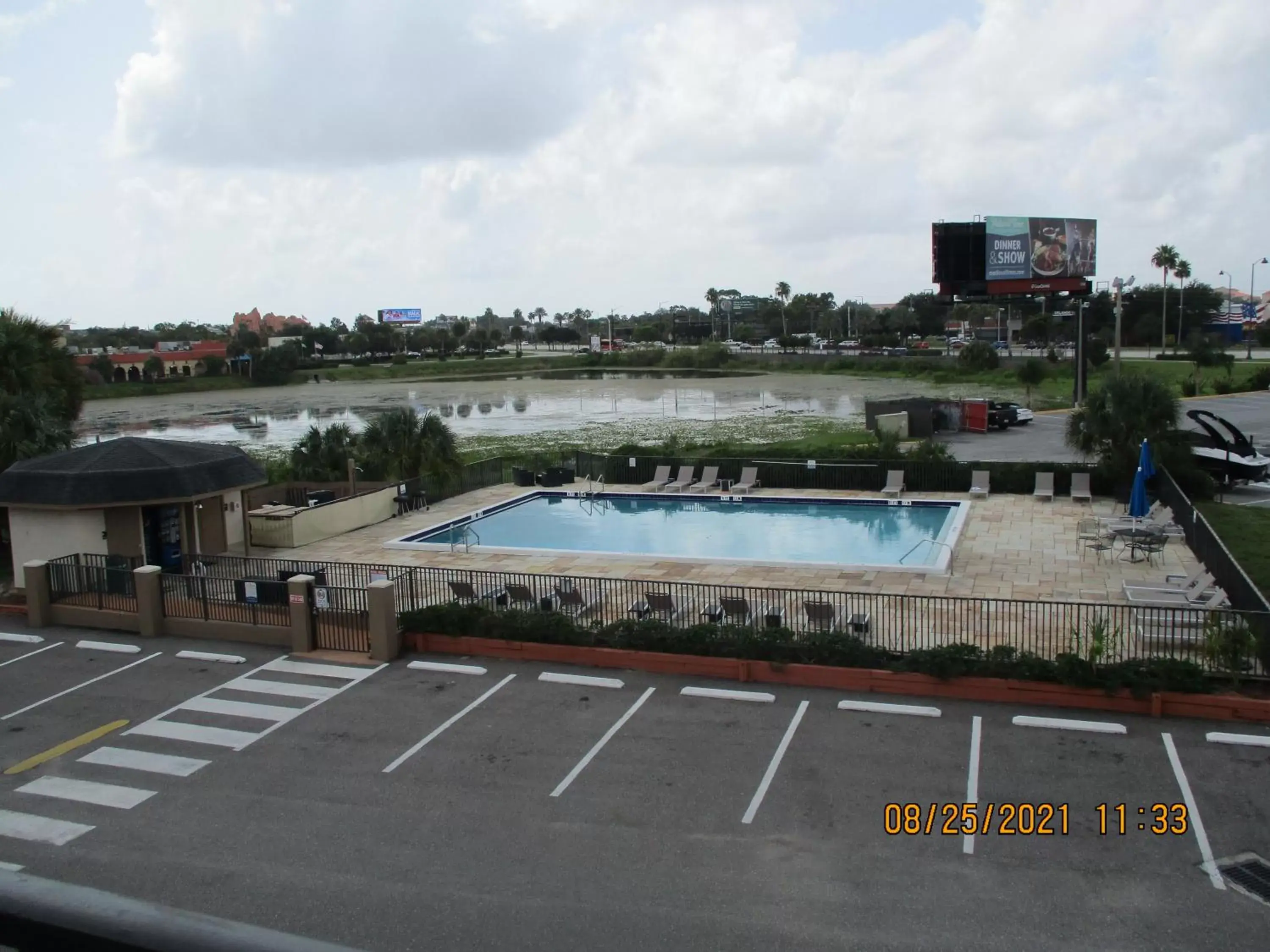 Pool view, Swimming Pool in Quality Inn & Suites By The Lake