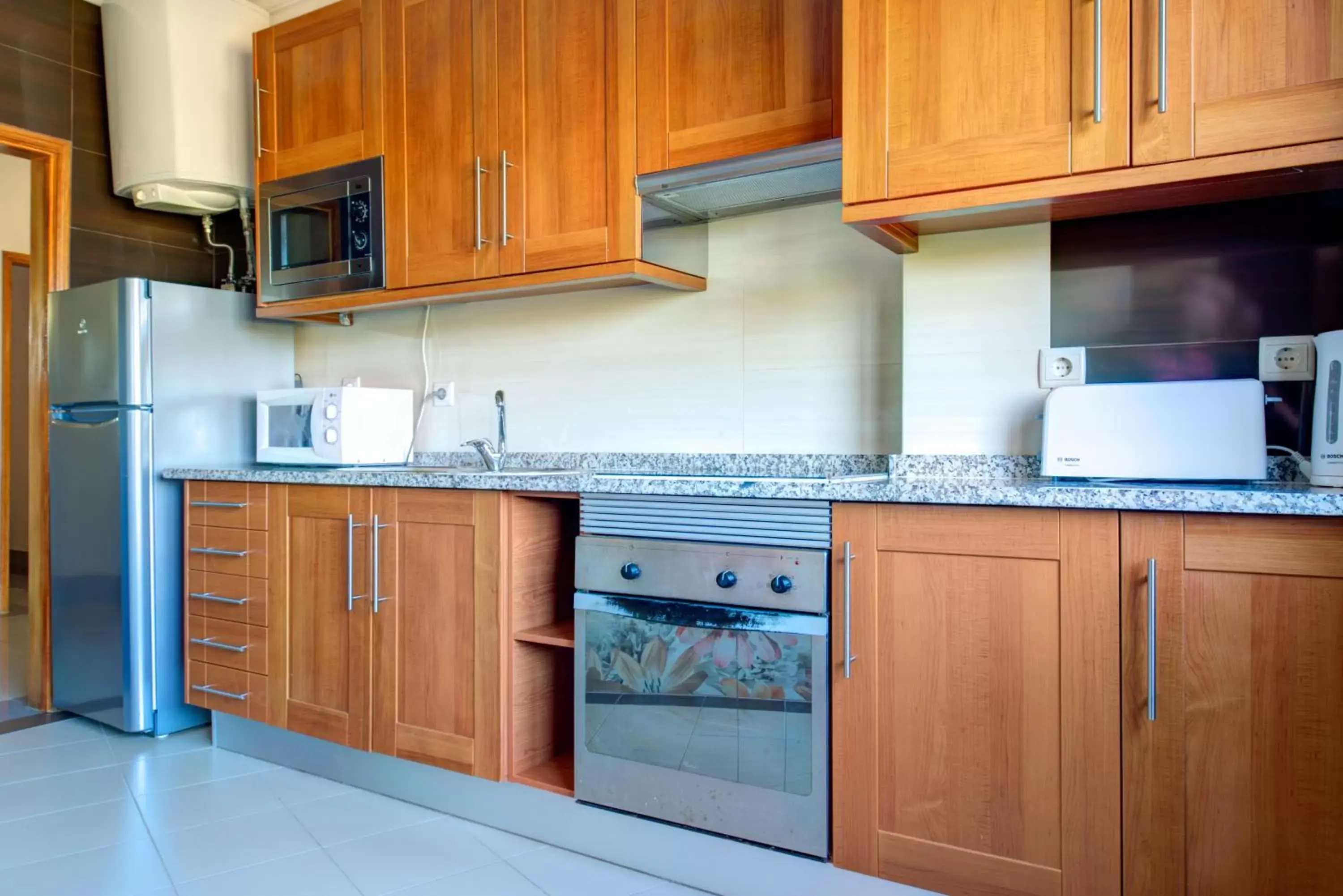 Kitchen or kitchenette, Kitchen/Kitchenette in Choromar Apartments