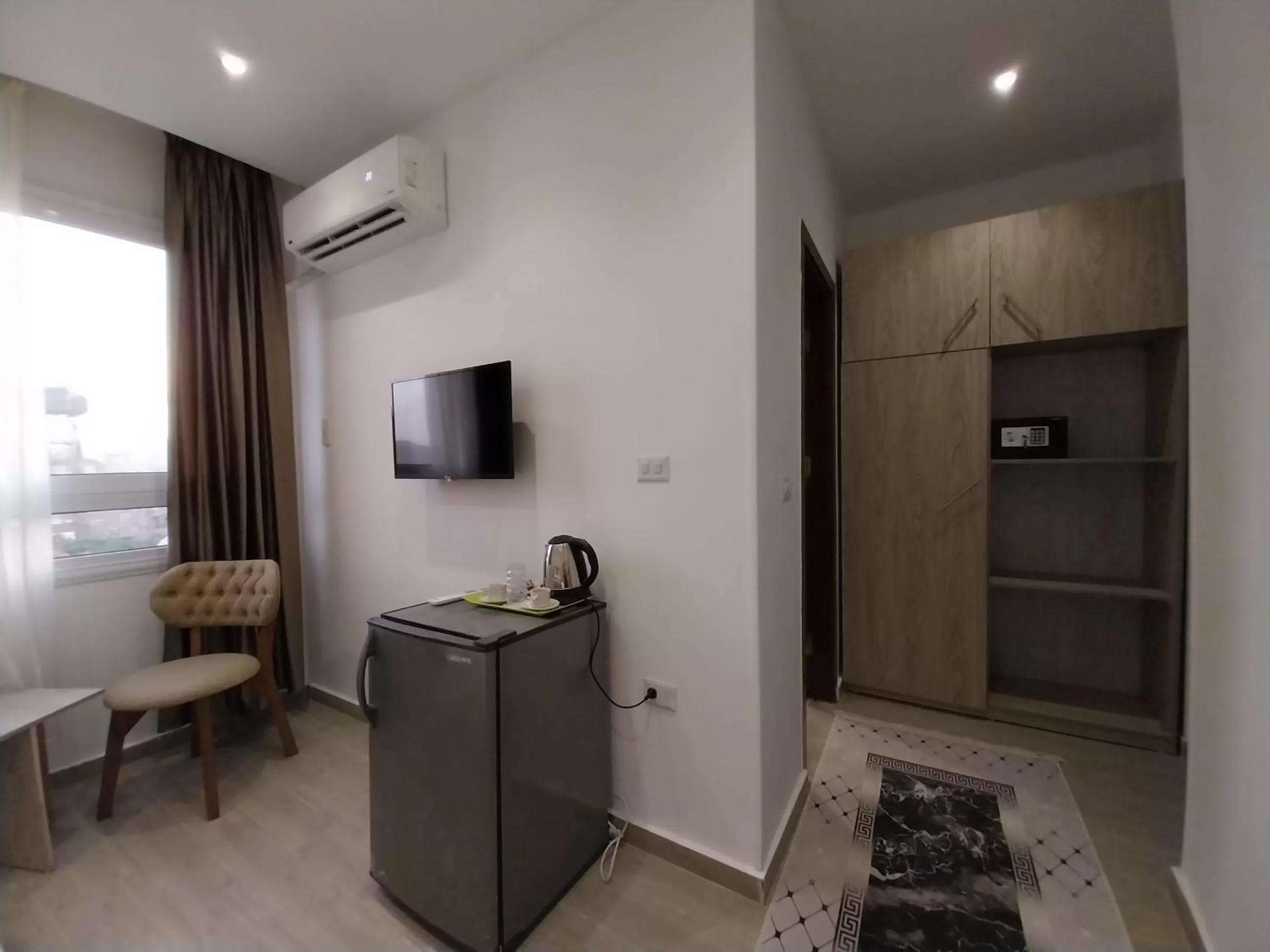 TV and multimedia, TV/Entertainment Center in Eagles Pyramids View