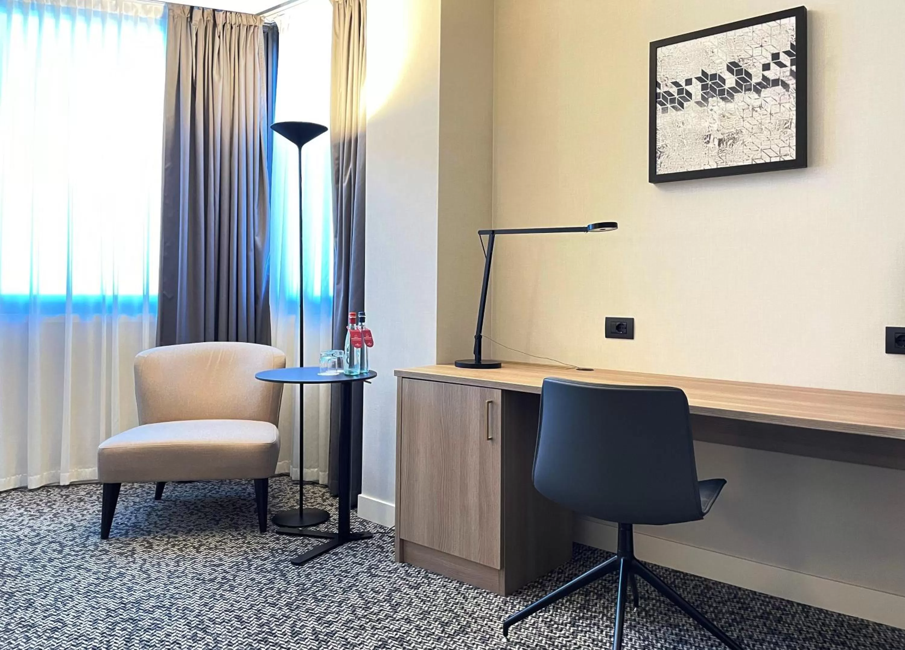 Photo of the whole room in Crowne Plaza Milan Linate by IHG