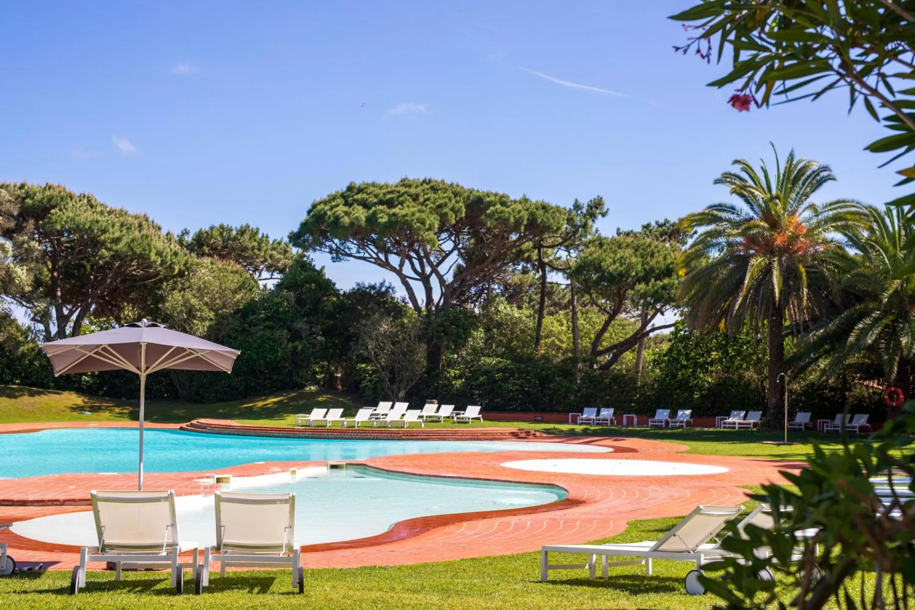 Pool view, Swimming Pool in Onyria Marinha Boutique Hotel