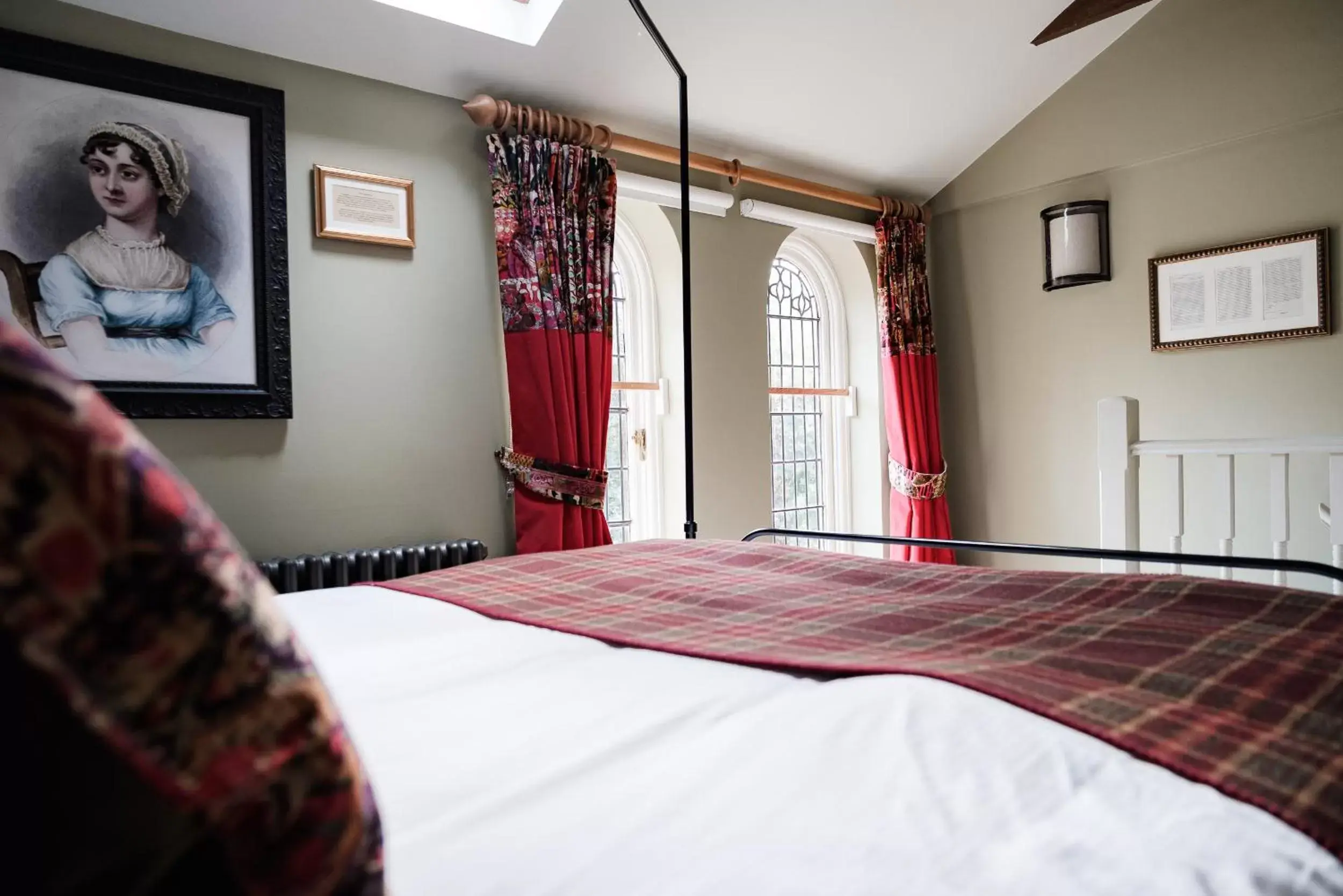 Bedroom, Bed in Wykeham Arms