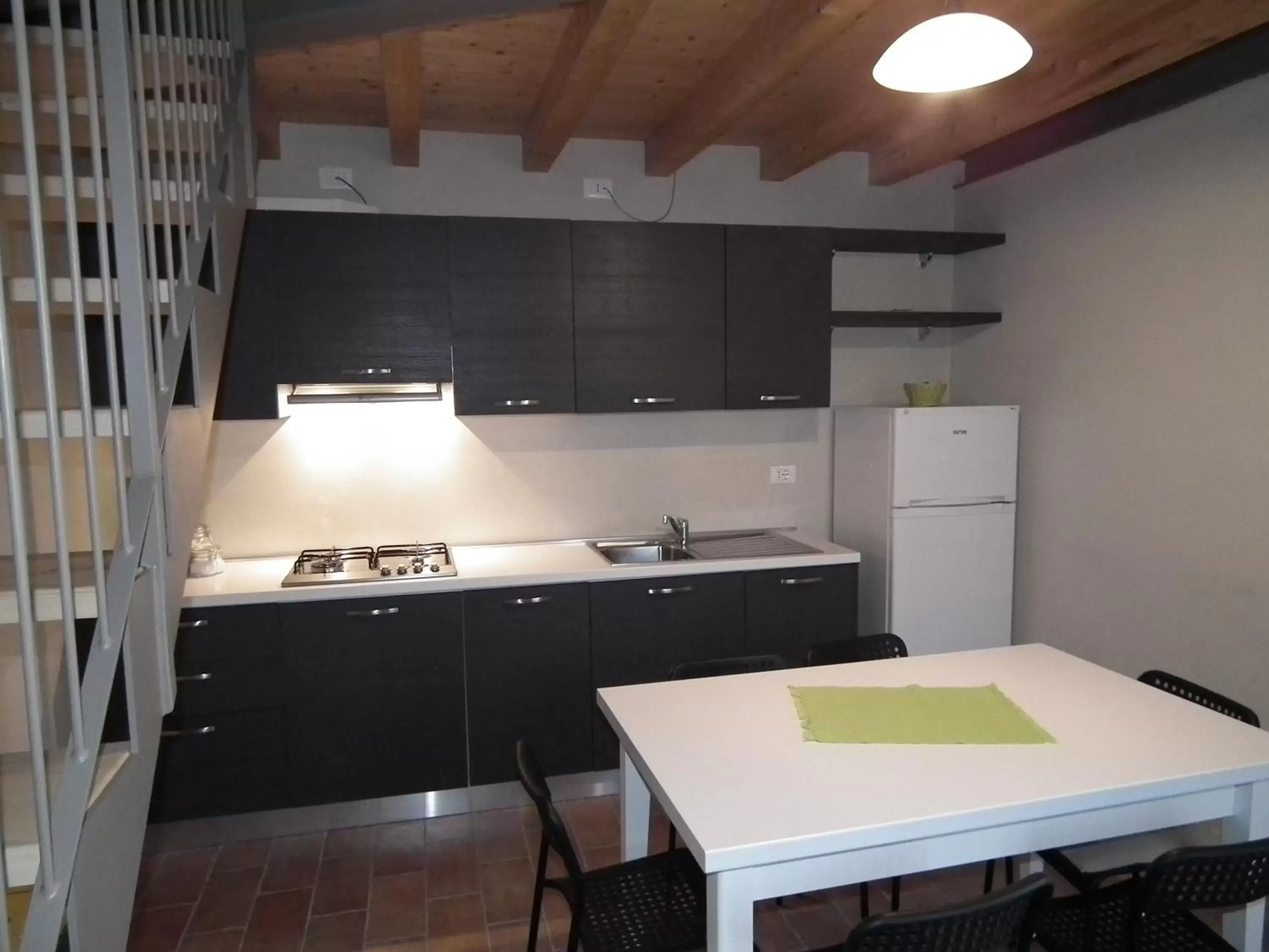 Kitchen or kitchenette, Kitchen/Kitchenette in L'Isolo b&b e case vacanza