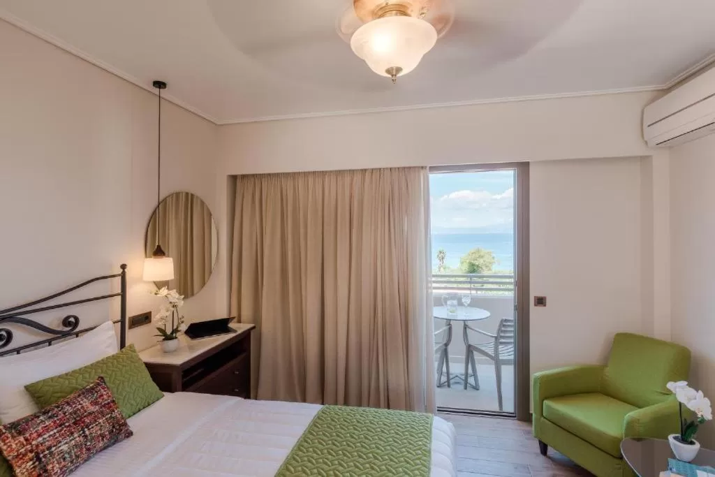 Balcony/Terrace, Bed in Akti Taygetos - Conference Resort