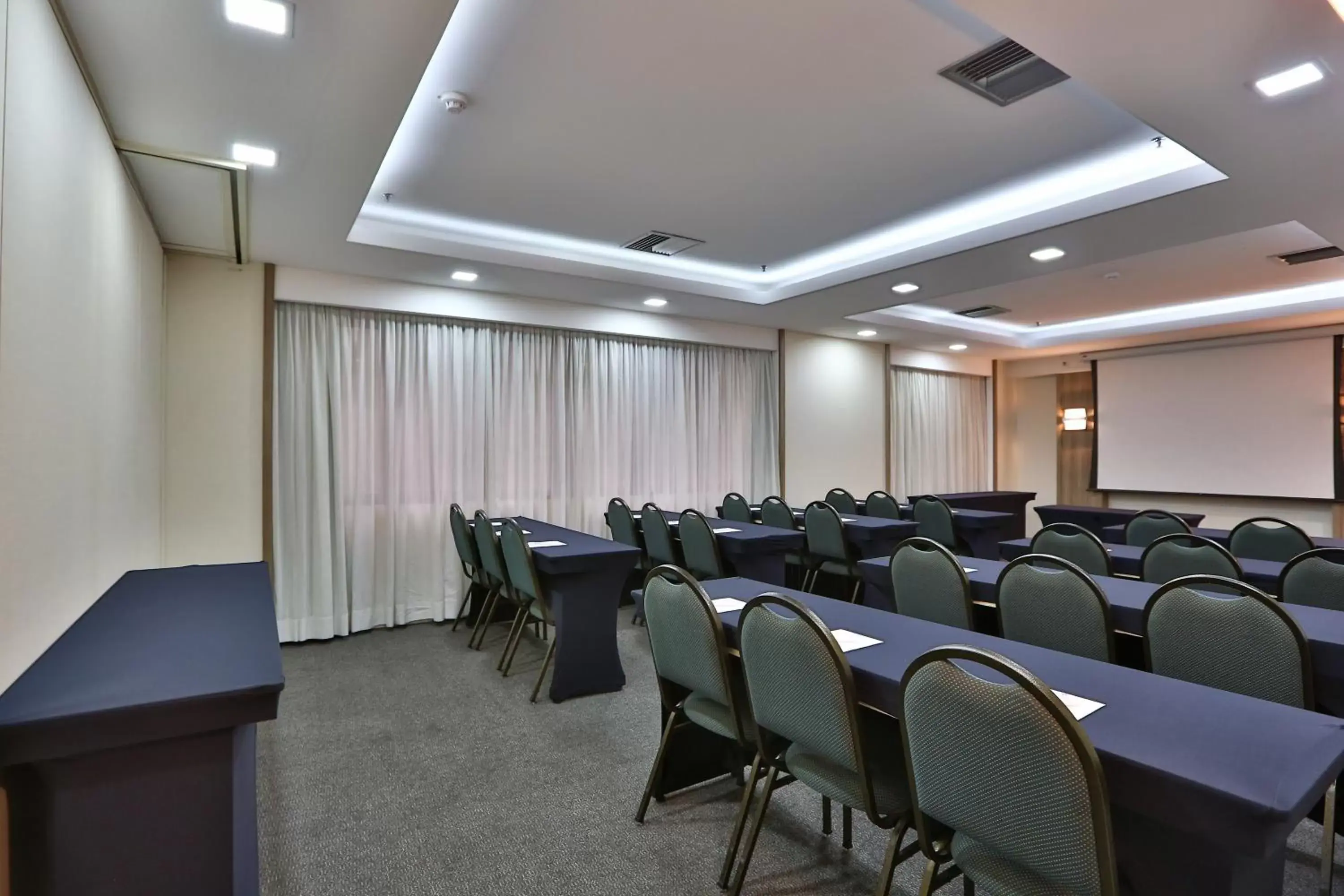 Meeting/conference room in Transamerica Executive Jardins