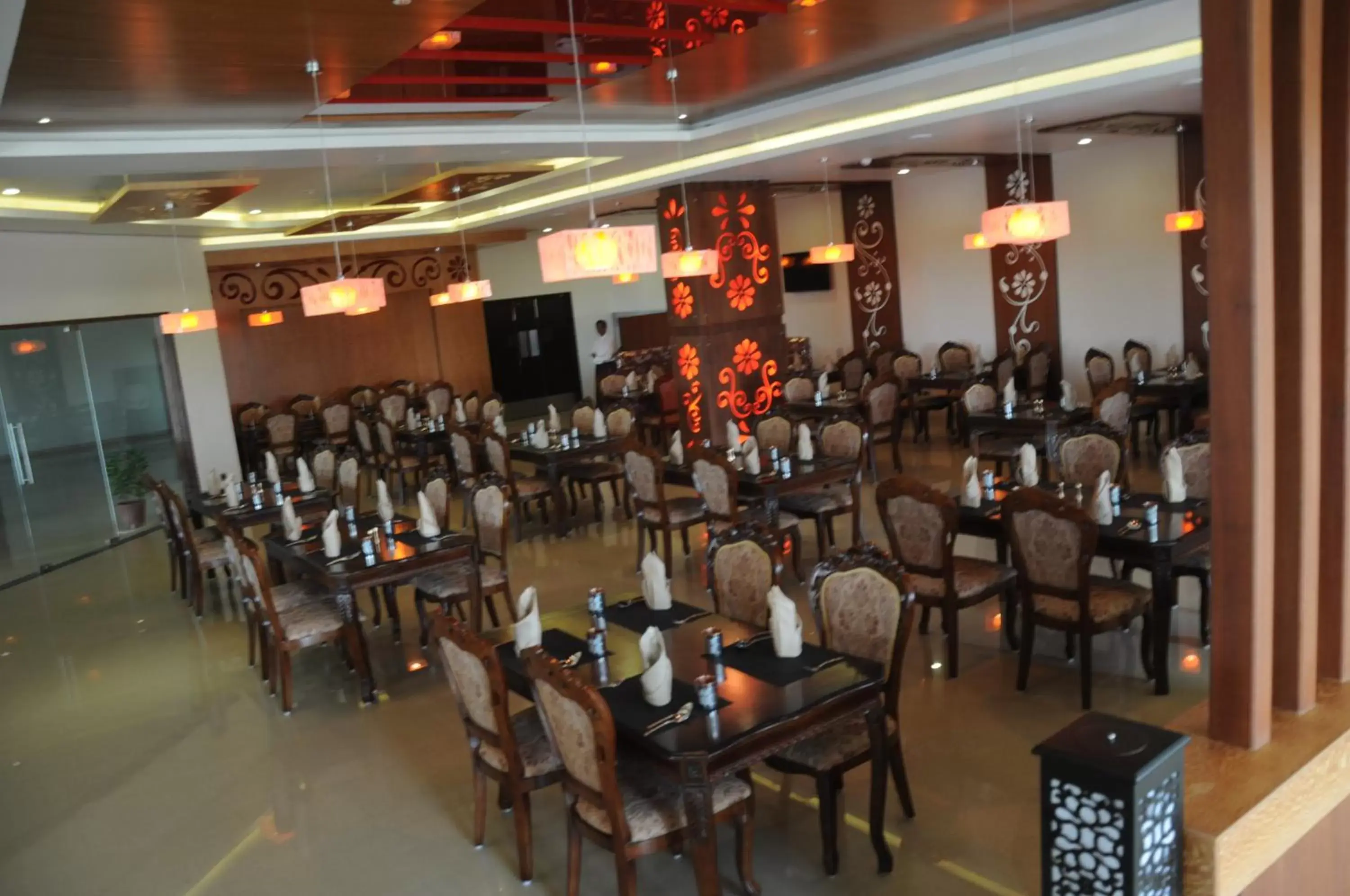 Restaurant/Places to Eat in Fortune Select Grand Ridge, Tirupati - Member ITC's Hotel Group