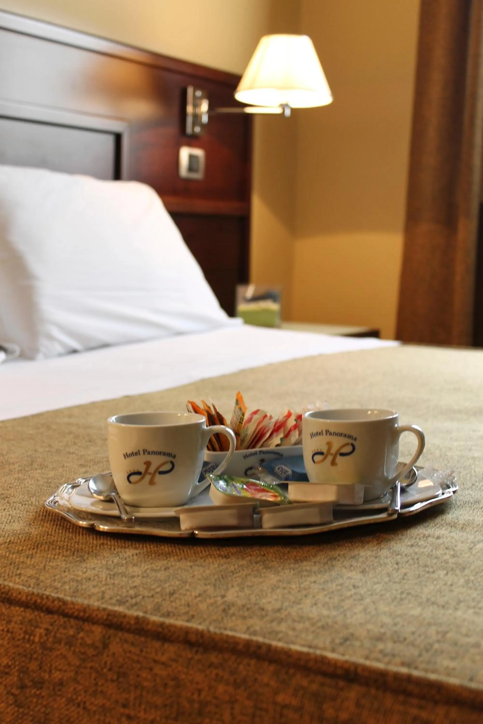 Coffee/tea facilities, Bed in Panorama Hotel