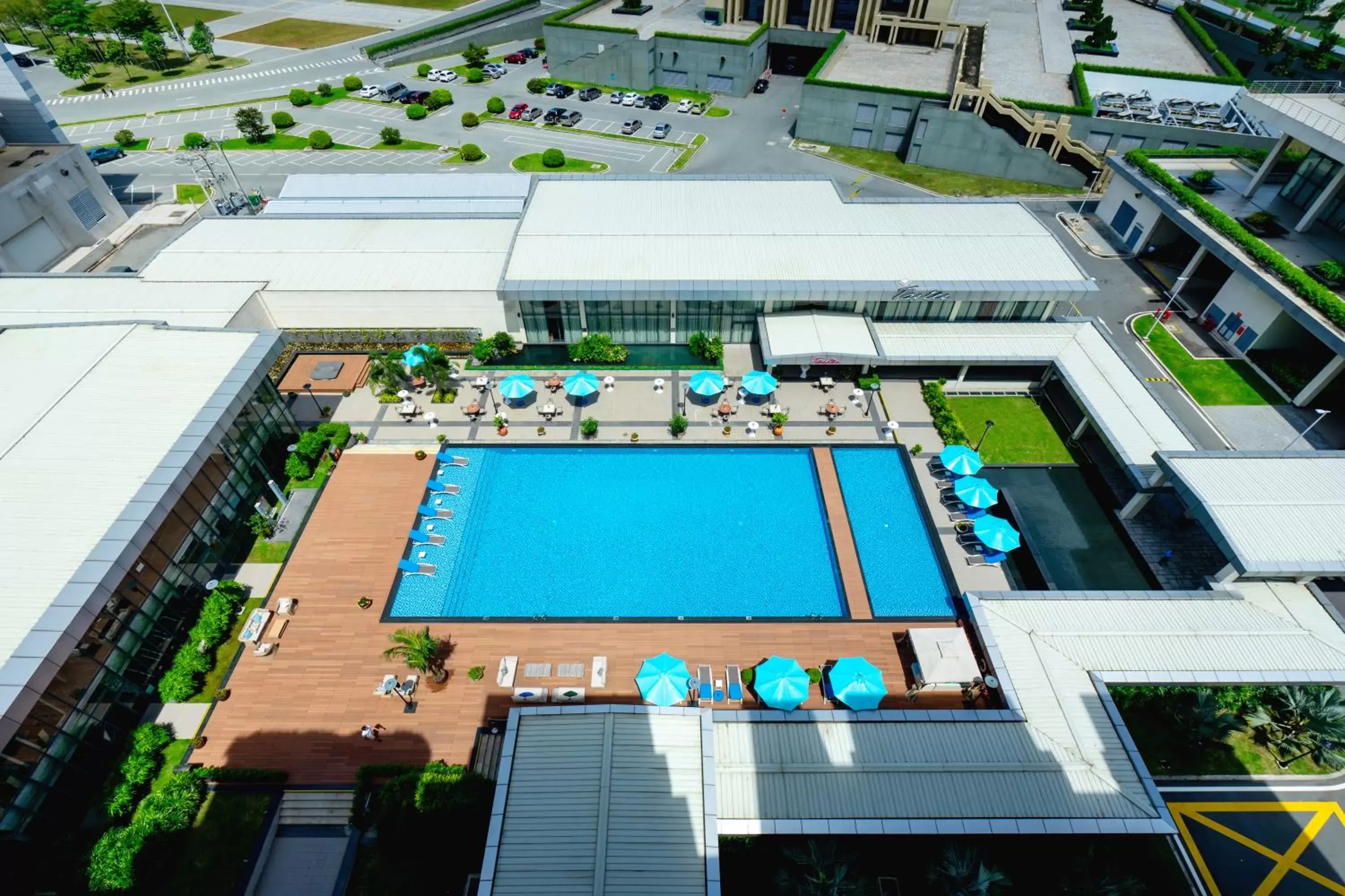 Bird's eye view, Pool View in Becamex Hotel New City