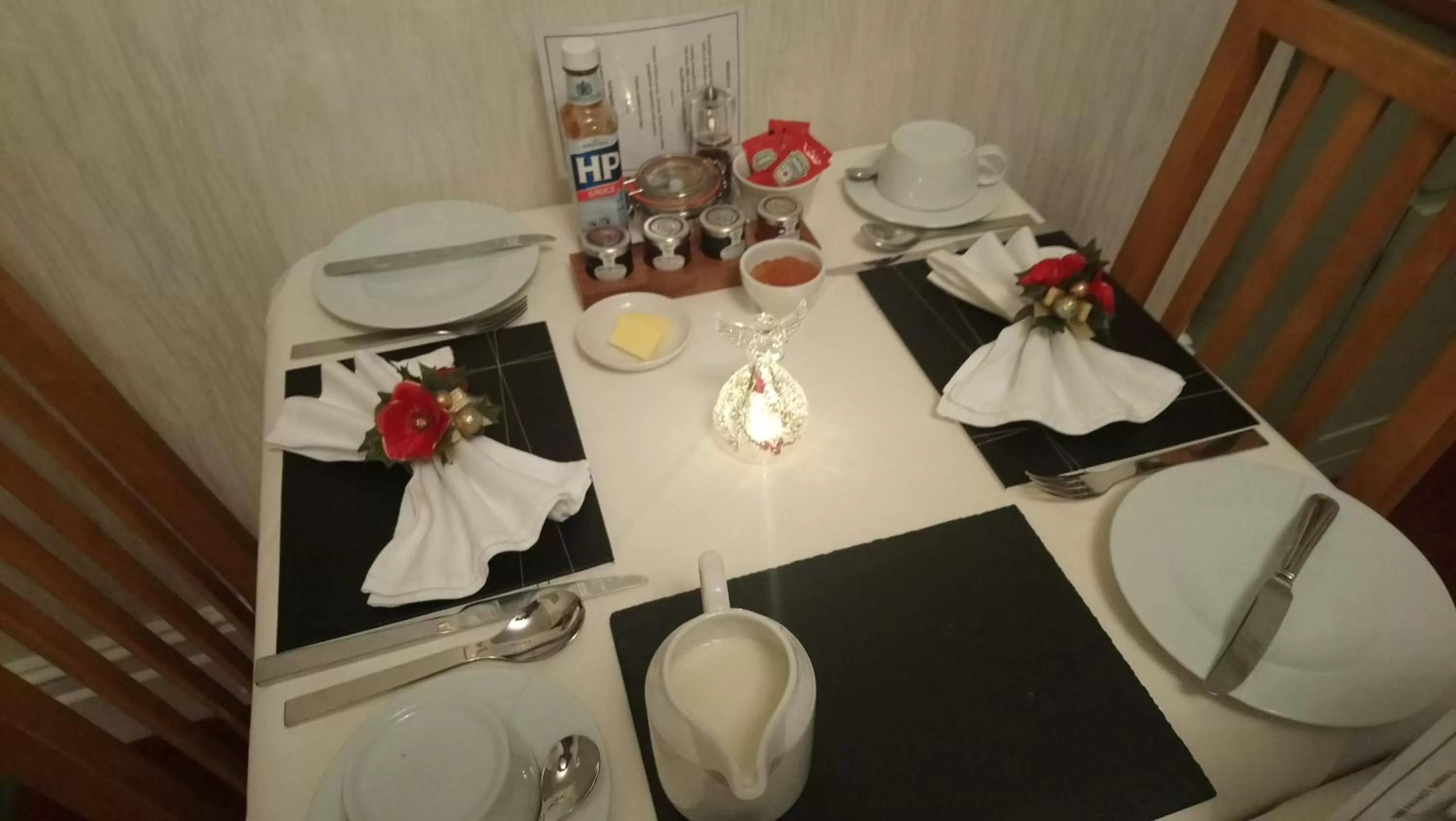 Restaurant/Places to Eat in Eden Green Guest House