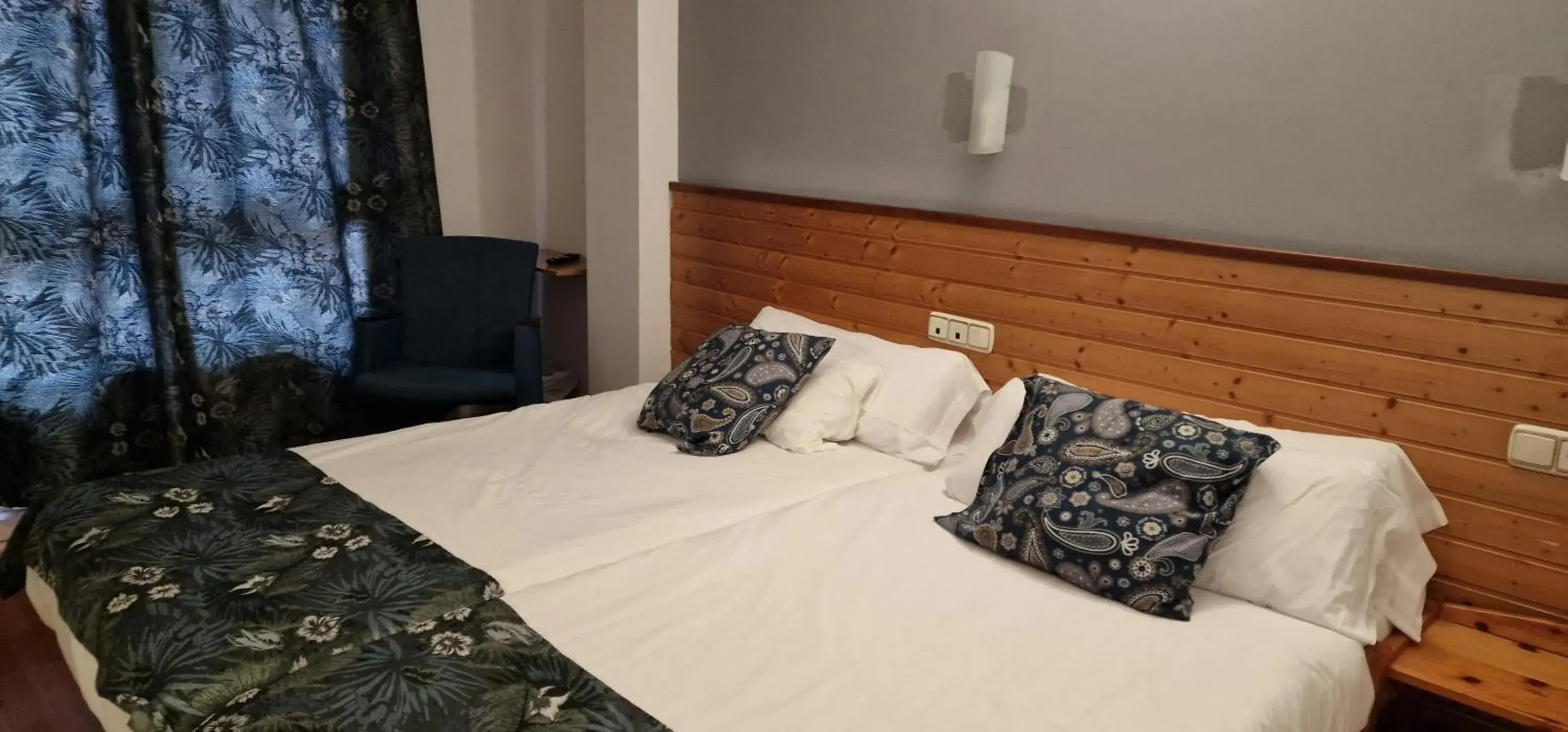 Bedroom, Bed in Hotel Merino