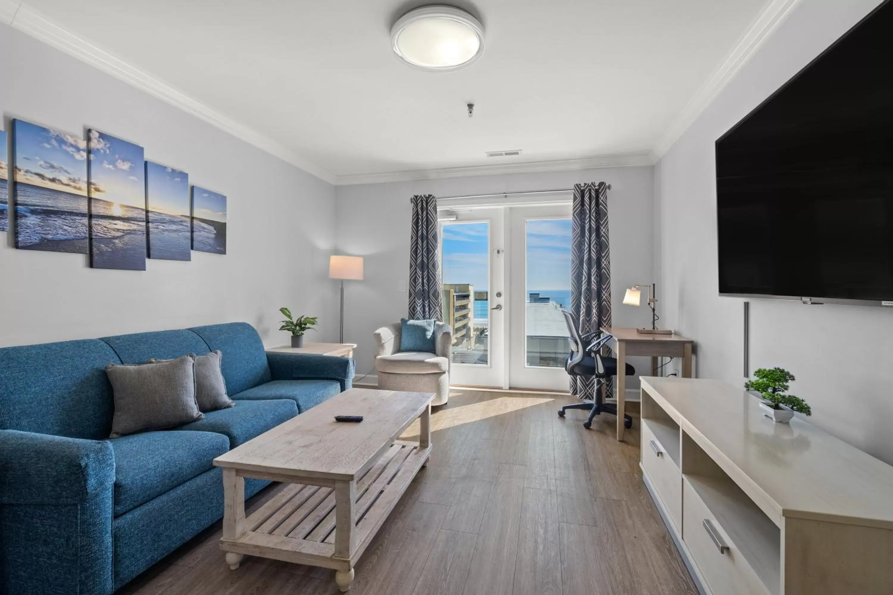 Living room, Seating Area in Ocean Escape Condos