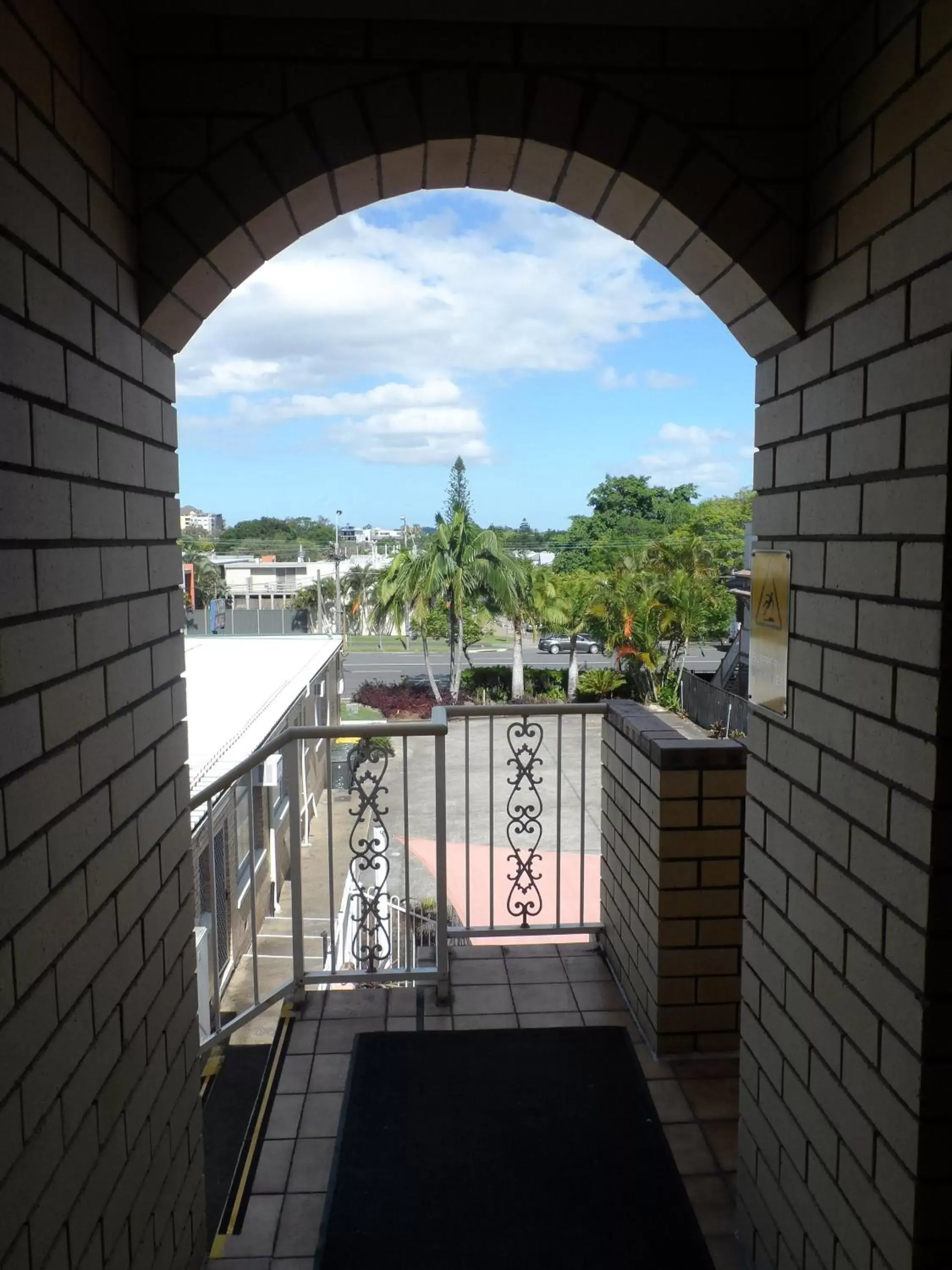 Day, Balcony/Terrace in Paramount Motel