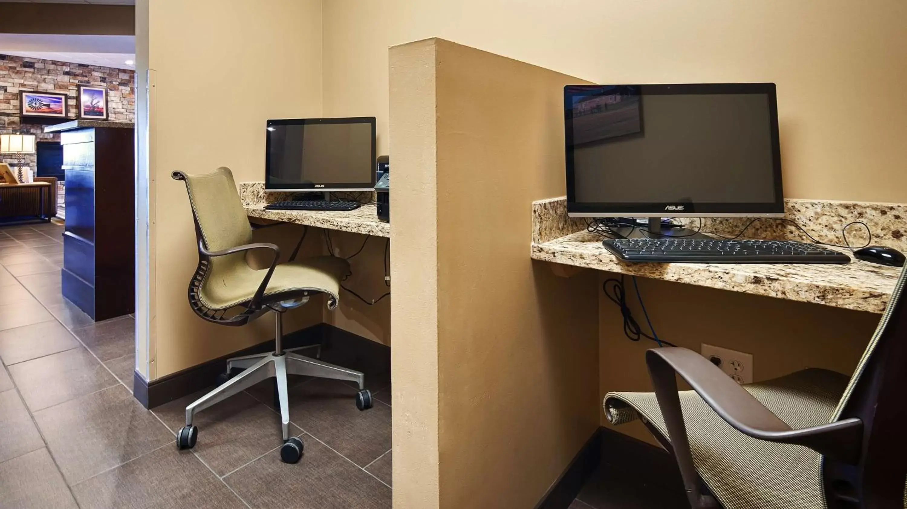 On site, Business Area/Conference Room in Best Western Plus Night Watchman Inn & Suites On site, Business Area/Conference Room in Best Western Plus Night Watchman Inn & Suites