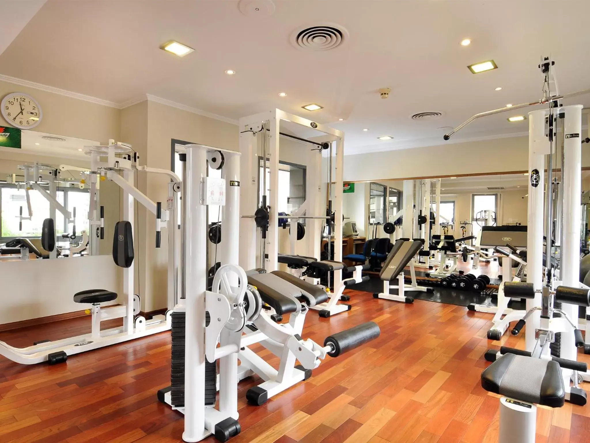 Fitness centre/facilities, Fitness Center/Facilities in Windsor Hotel & Tower Argentina