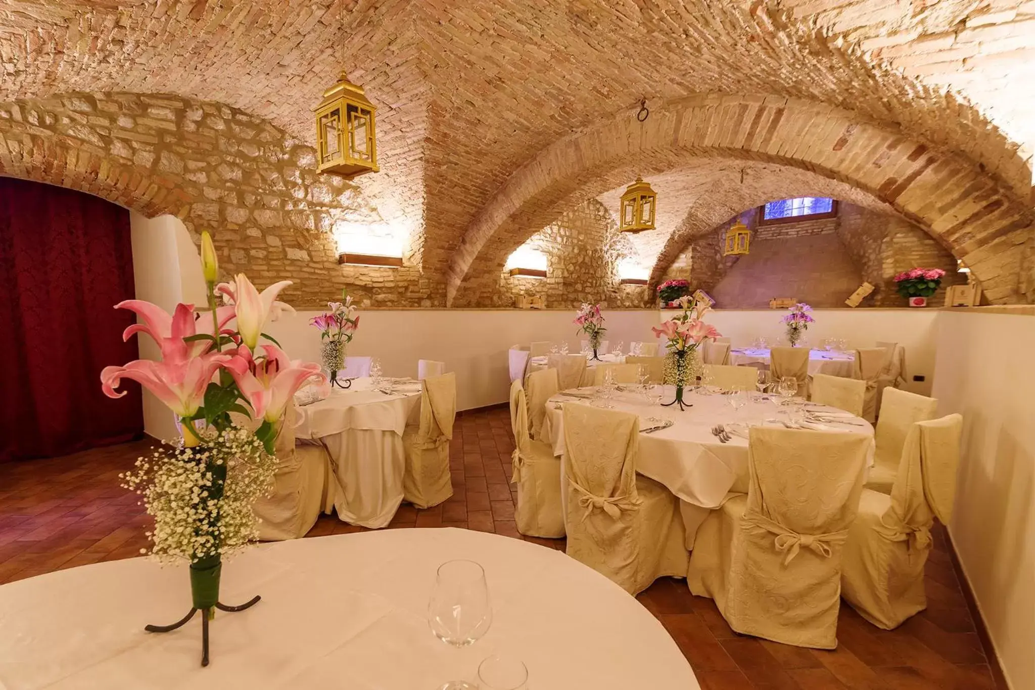 Restaurant/places to eat, Banquet Facilities in Antica Dimora alla Rocca