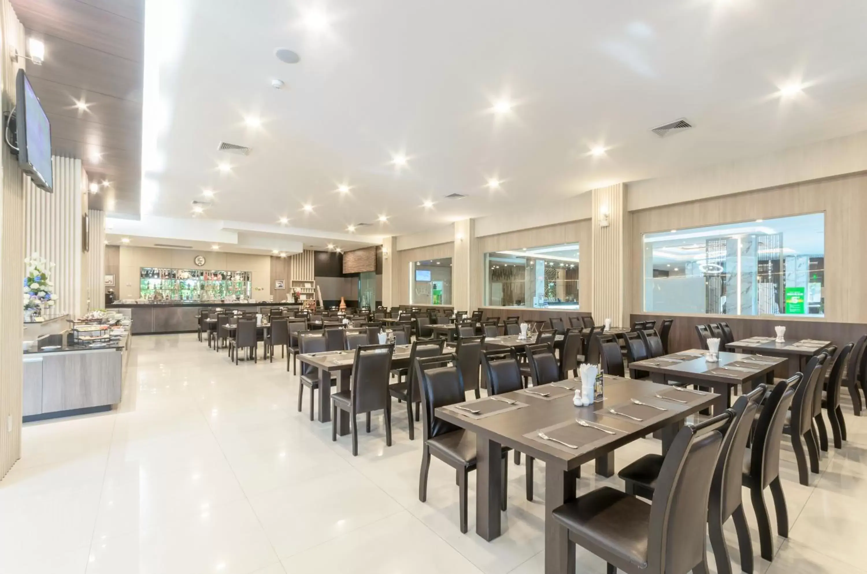 Restaurant/places to eat in Eastpana Hotel - SHA Extra Plus Restaurant/places to eat in Eastpana Hotel - SHA Extra Plus