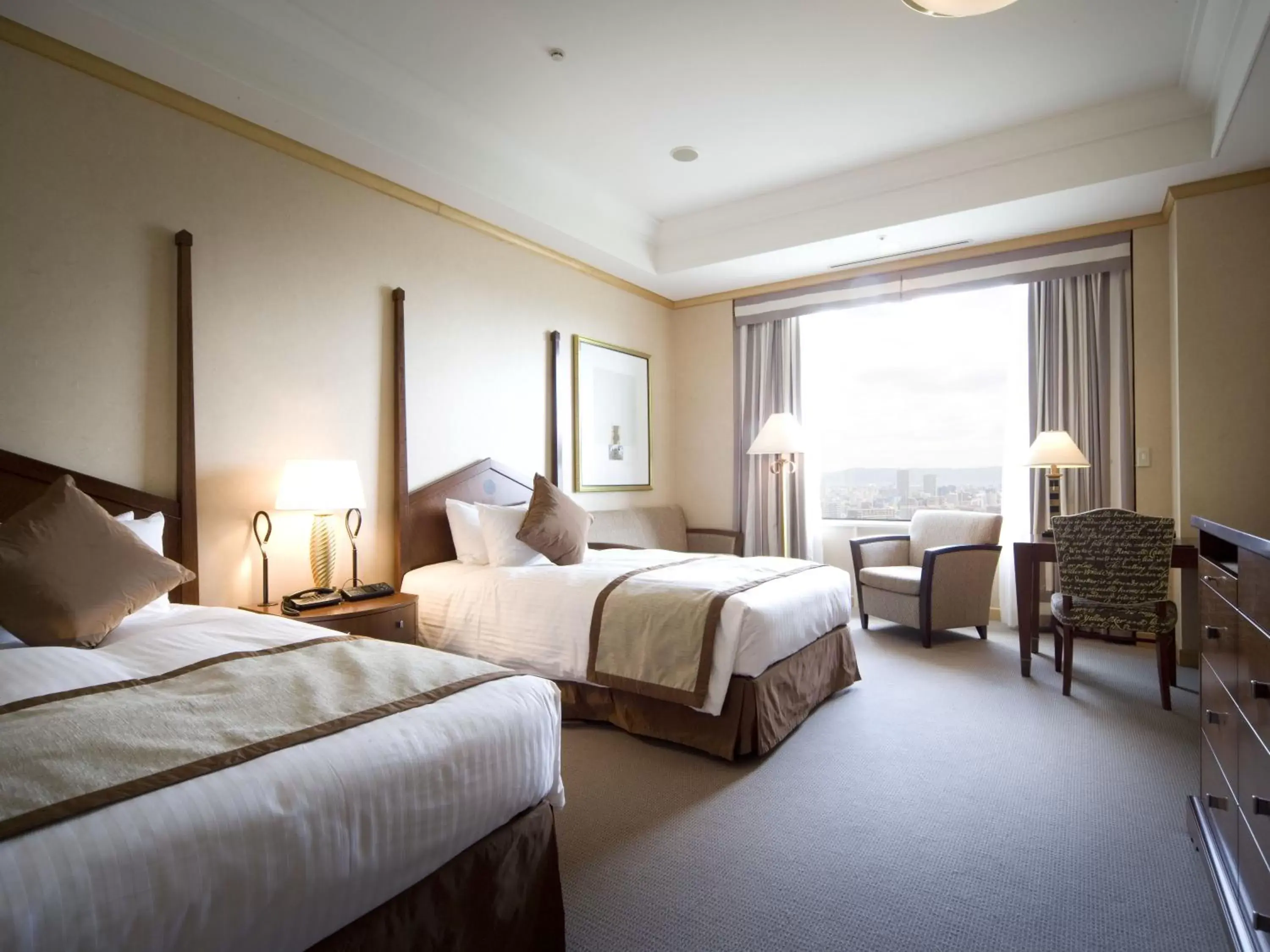 Imperial Floor Deluxe Triple Room with Lounge & Fitness Access - Non-Smoking - River View in Imperial Hotel Osaka Imperial Floor Deluxe Triple Room with Lounge & Fitness Access - Non-Smoking - River View in Imperial Hotel Osaka