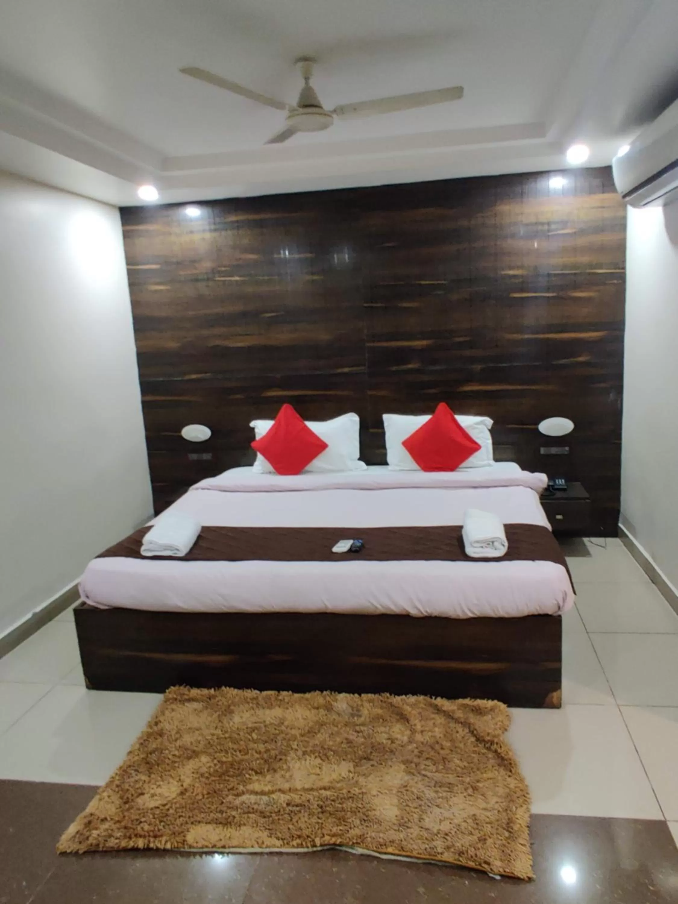Bed in Venkateshwara Mitra Residency