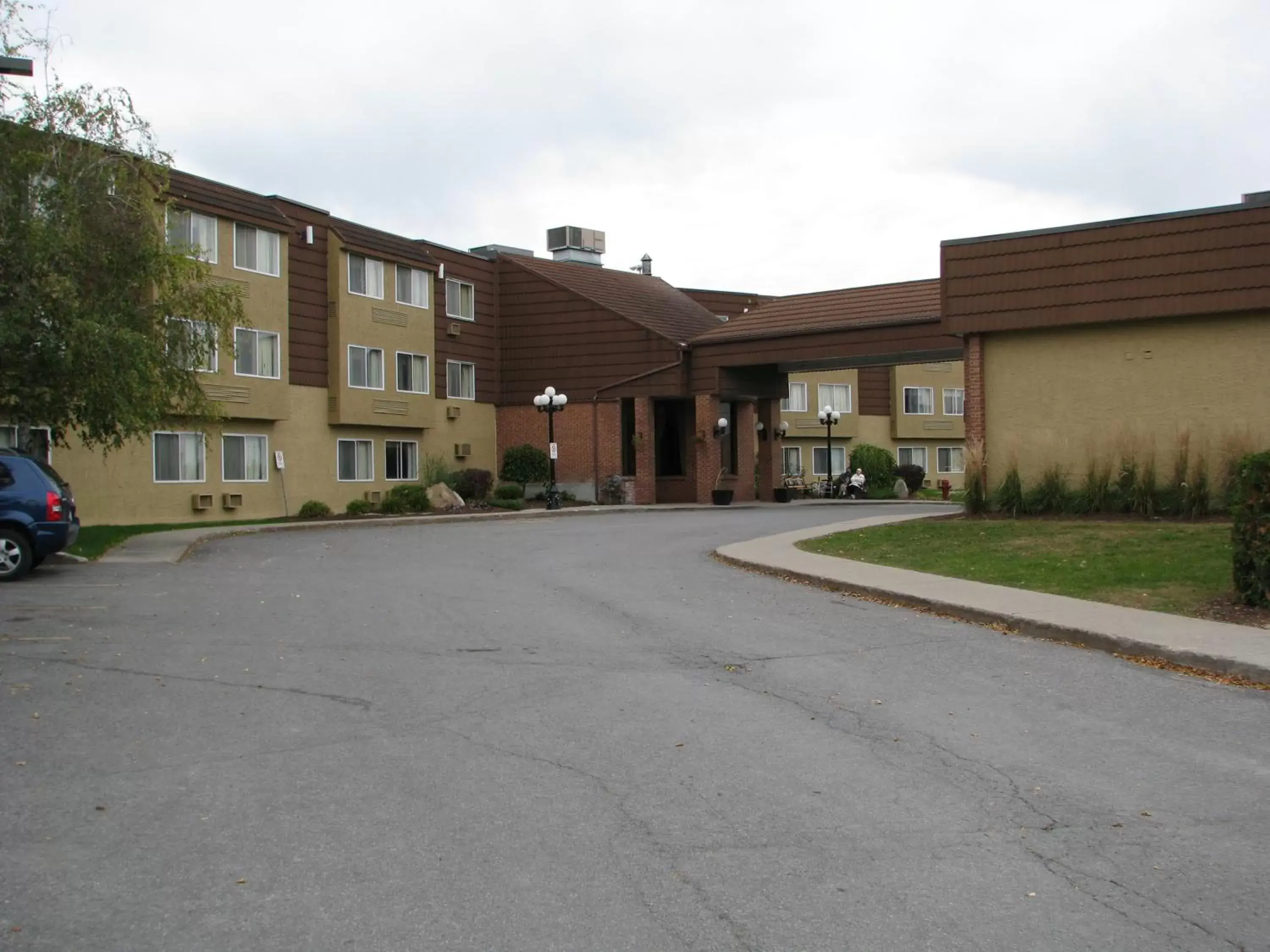 Facade/entrance, Property Building in Travelodge by Wyndham Ottawa East