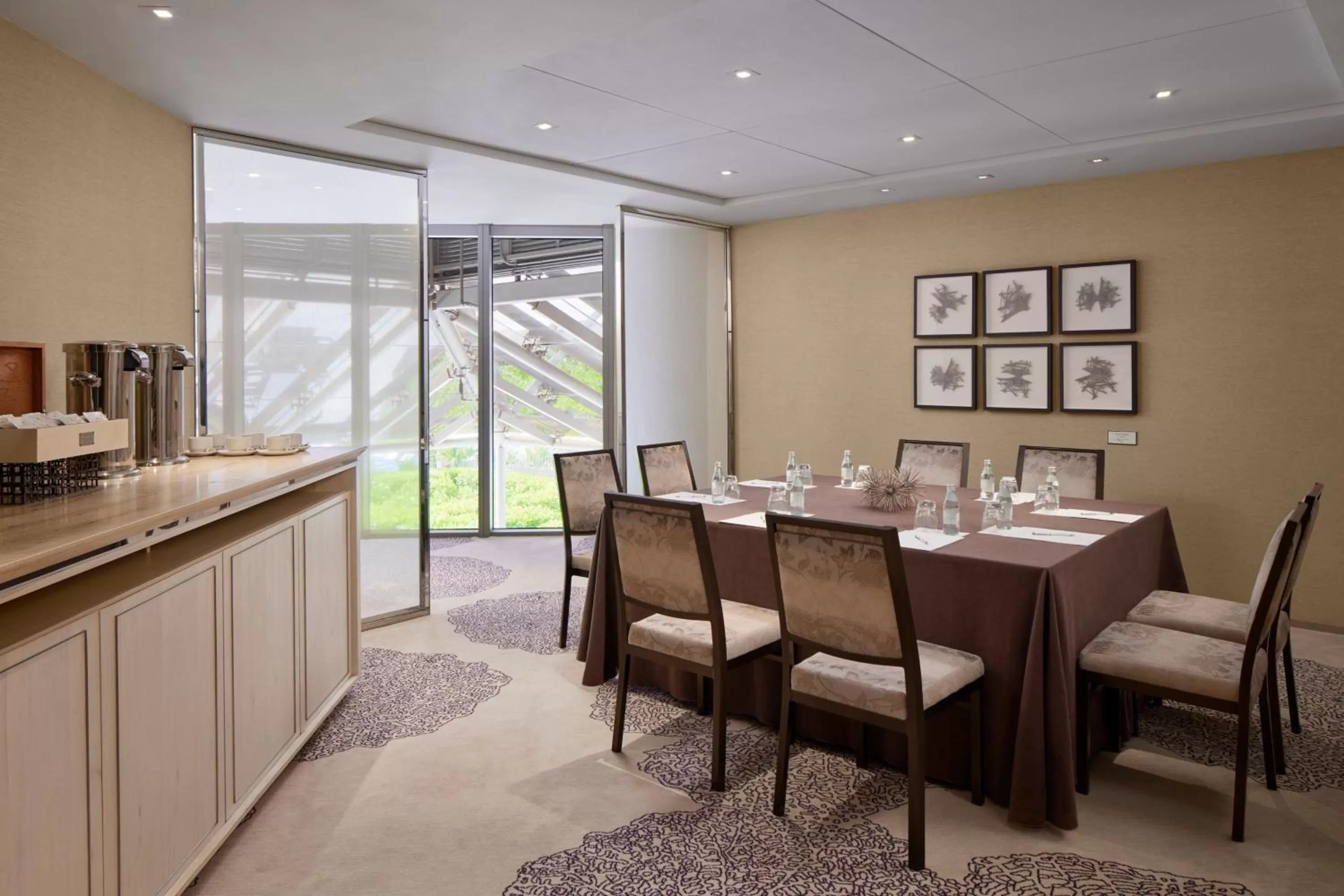 Meeting/conference room in The St. Regis Bal Harbour Resort