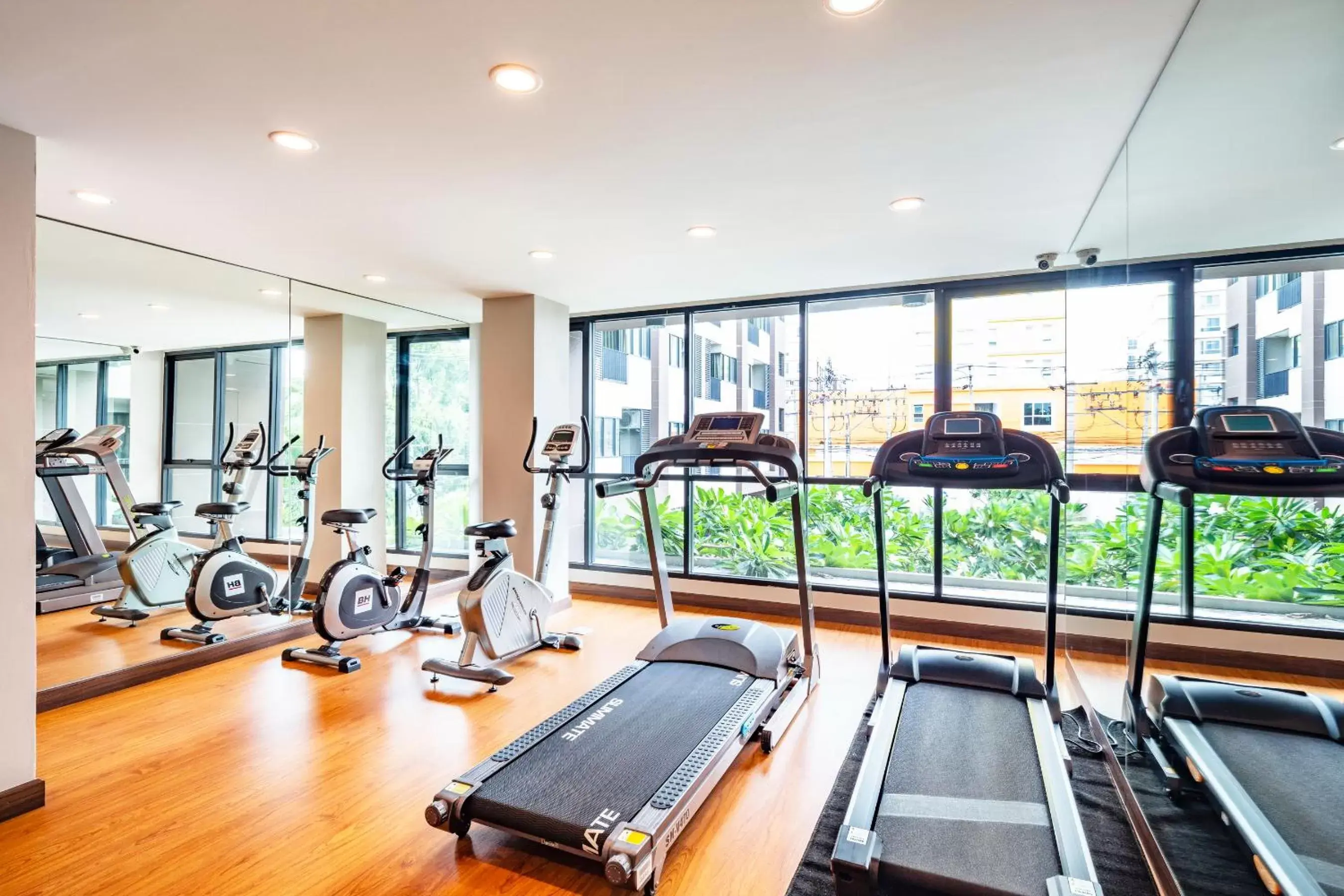 Fitness centre/facilities, Fitness Center/Facilities in Livotel Hotel Kaset Nawamin Bangkok