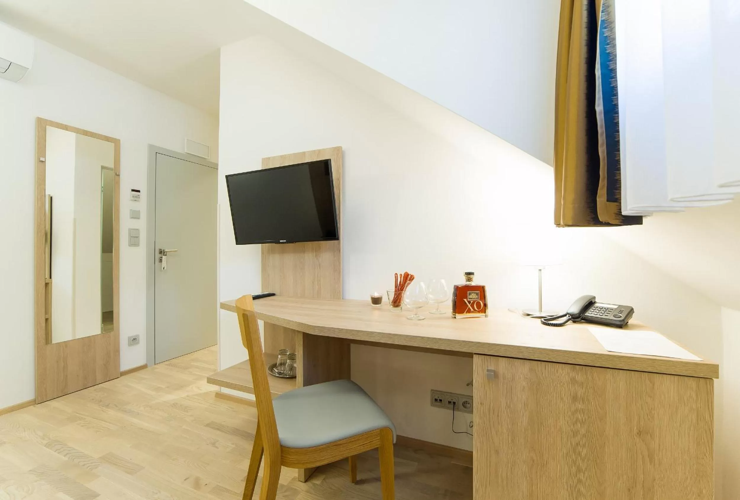 Garni hotel Castle Bridge