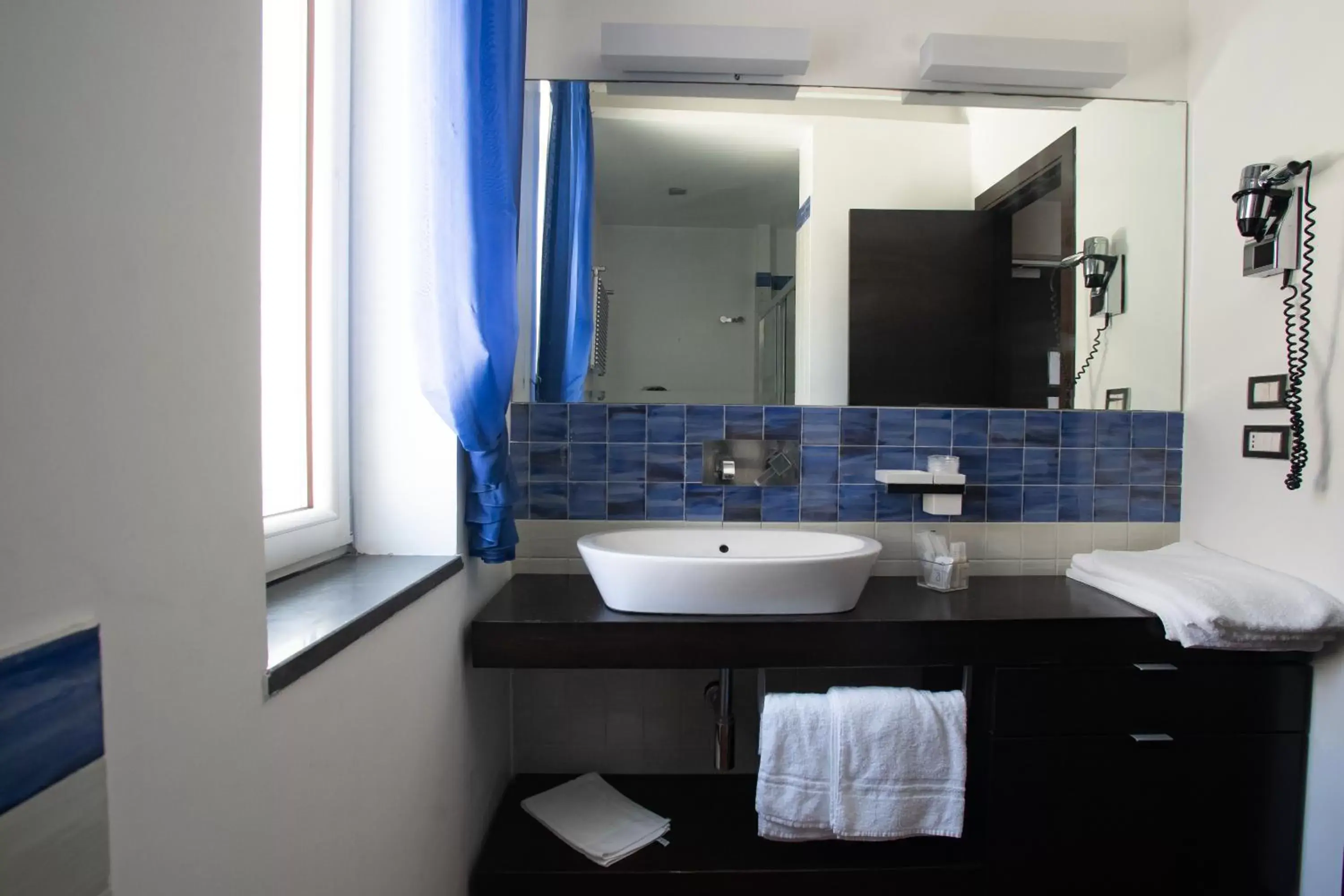 Bathroom in Hotel Villa Luisa