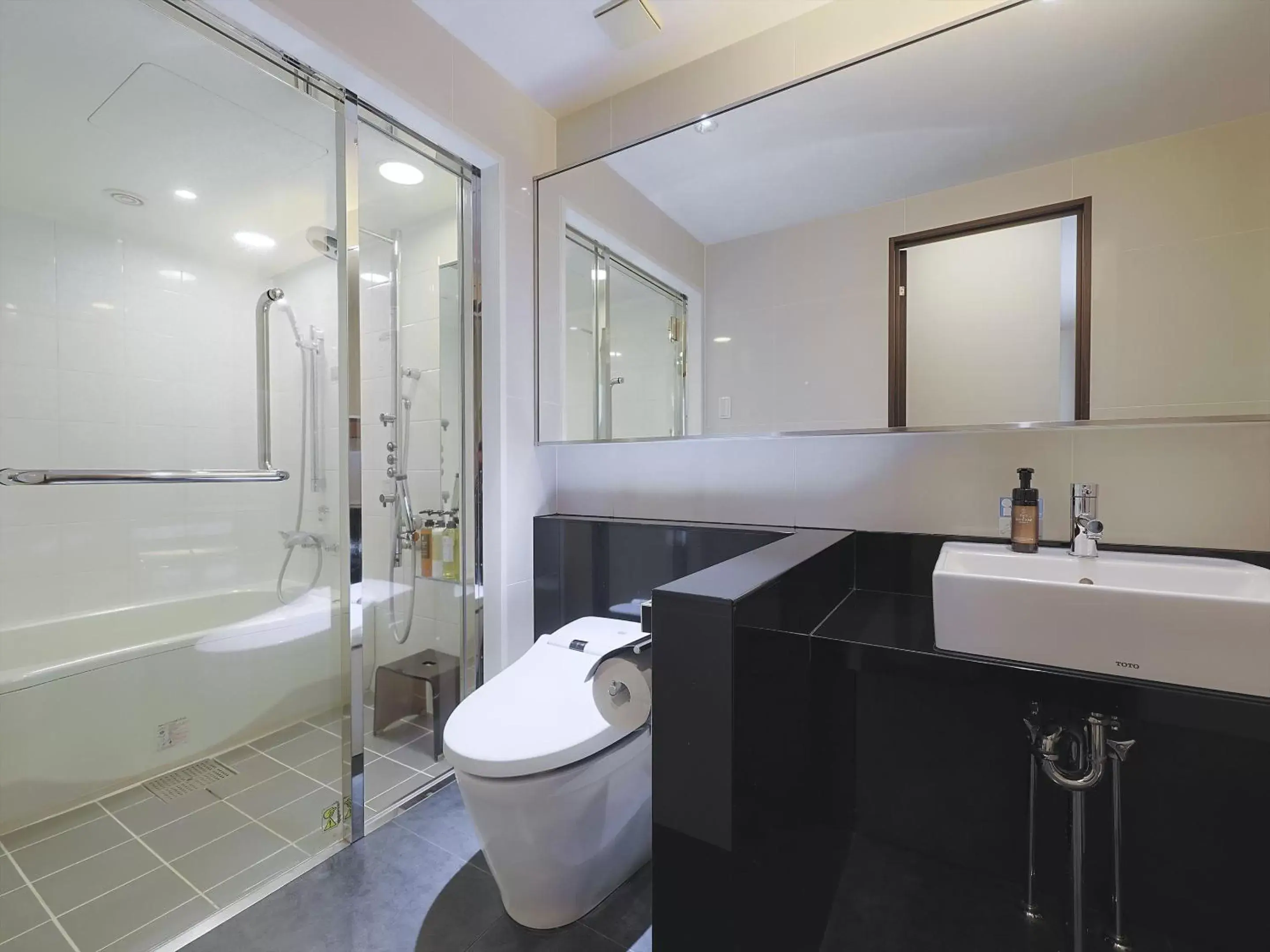 Toilet, Bathroom in JR Kyushu Hotel Kagoshima
