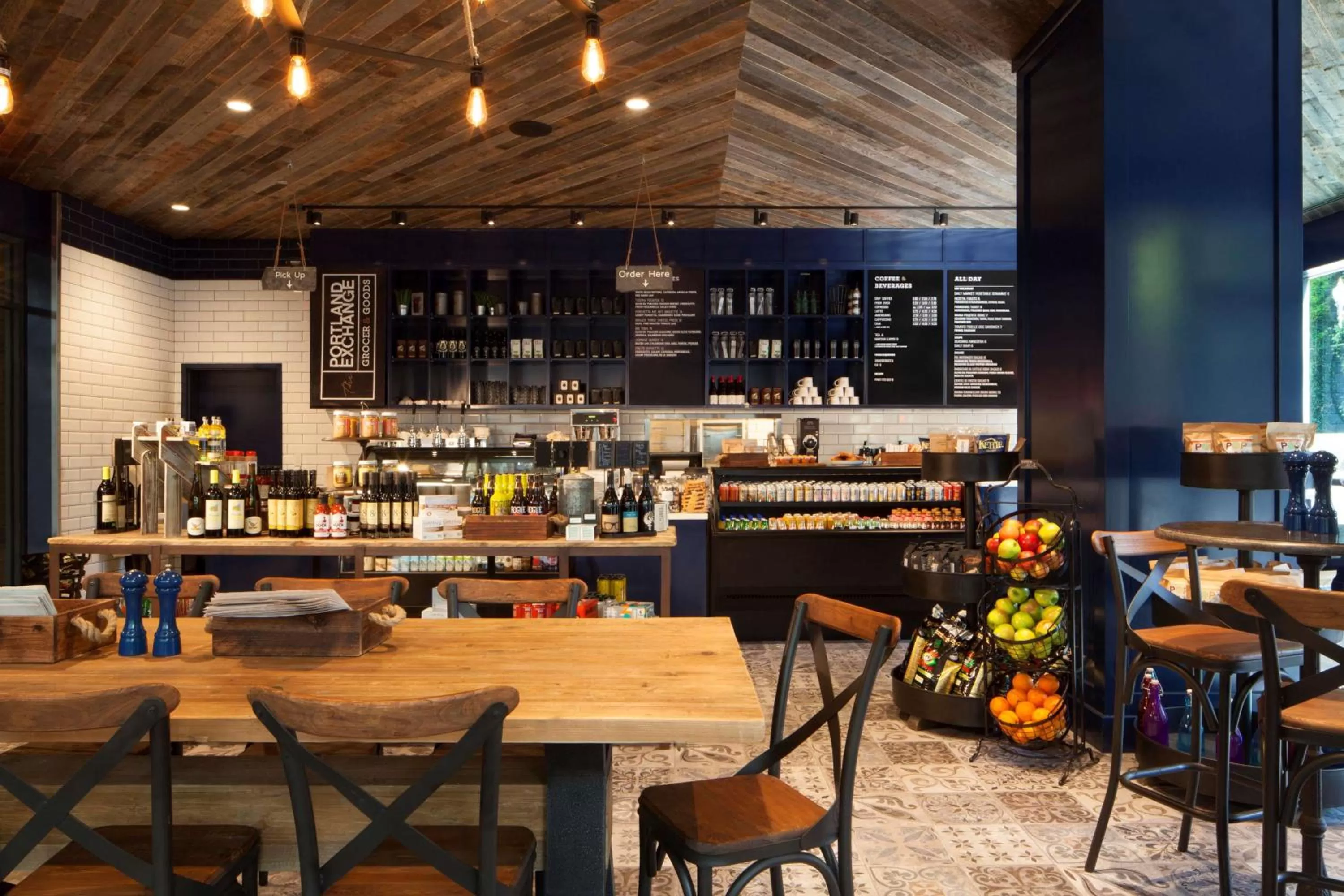 Restaurant/places to eat in The Porter Portland, Curio Collection By Hilton