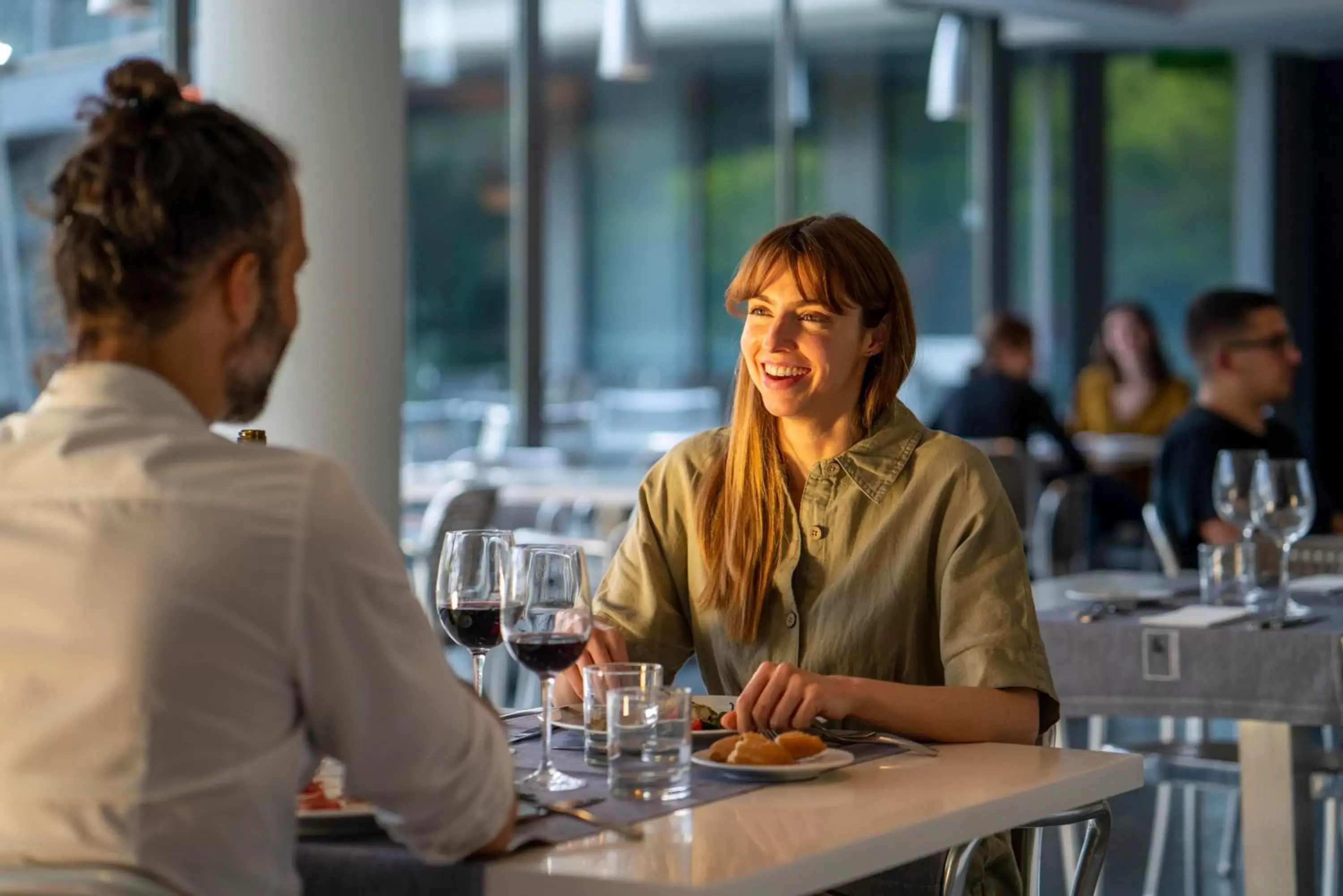 Restaurant/places to eat in Hotel Món Sant Benet Restaurant/places to eat in Hotel Món Sant Benet