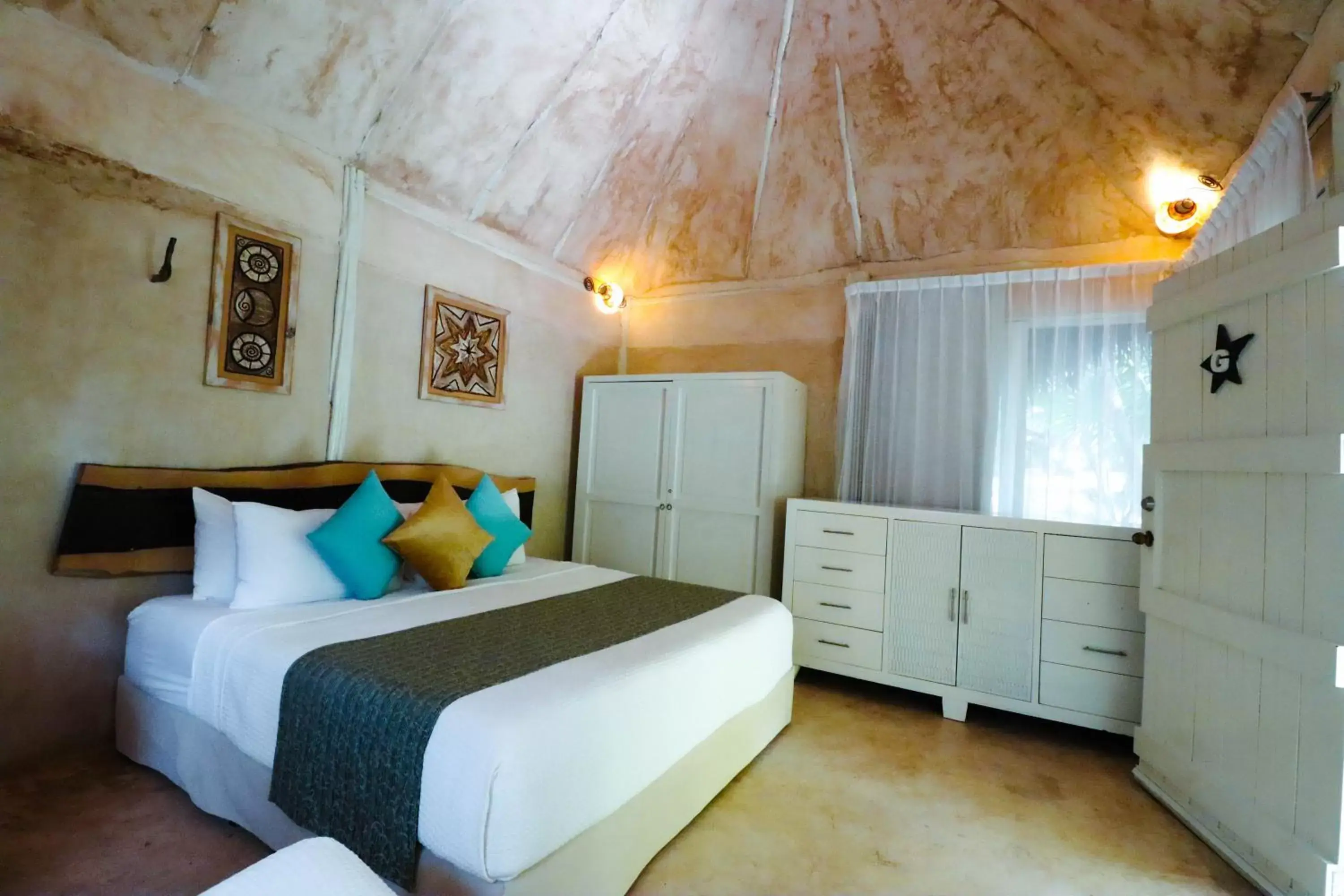 Bedroom, Bed in Villa Las Estrellas Tulum - located at the party zone